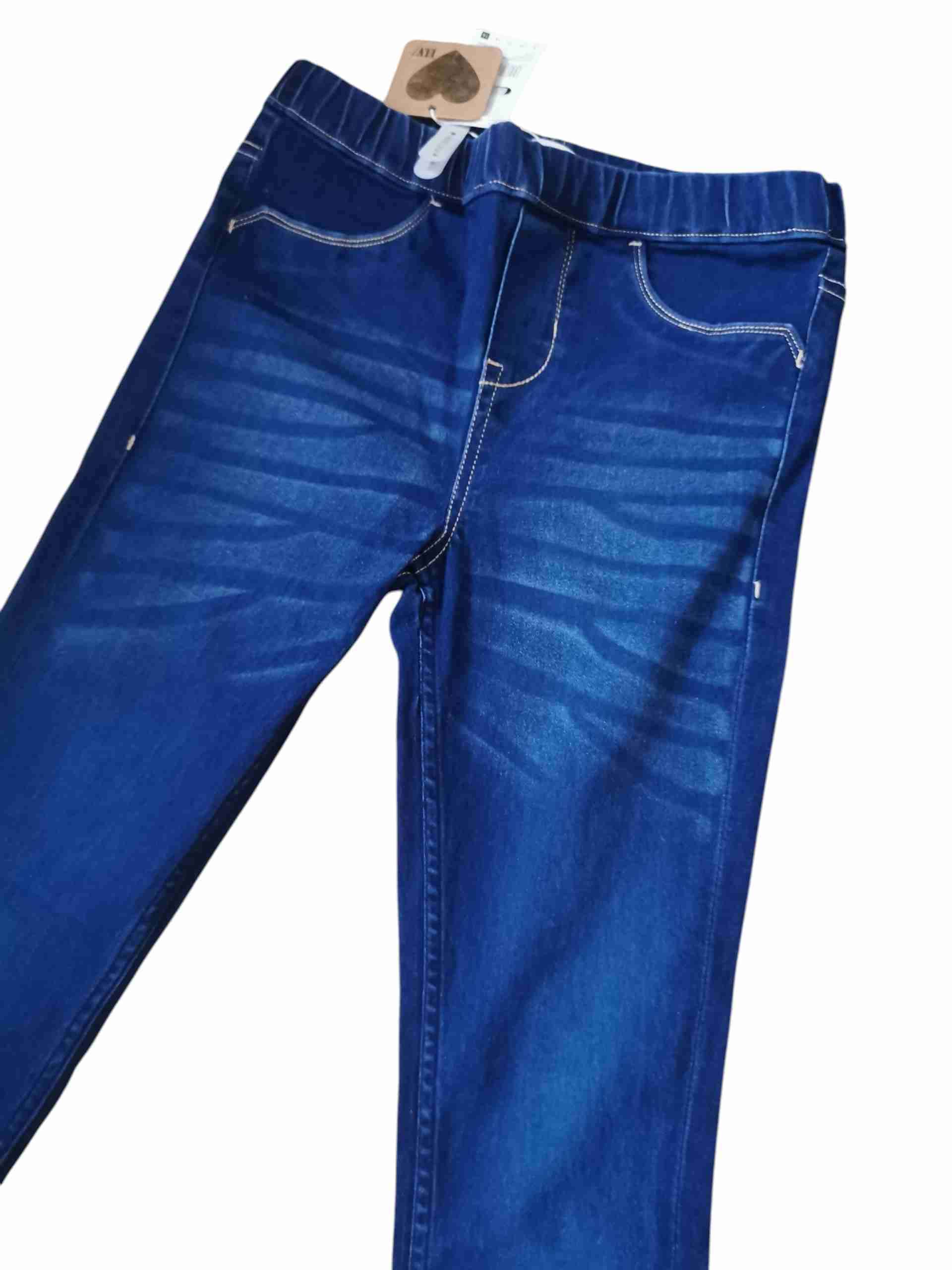 Jeans azul oscuro con etiqueta - miniatura 3