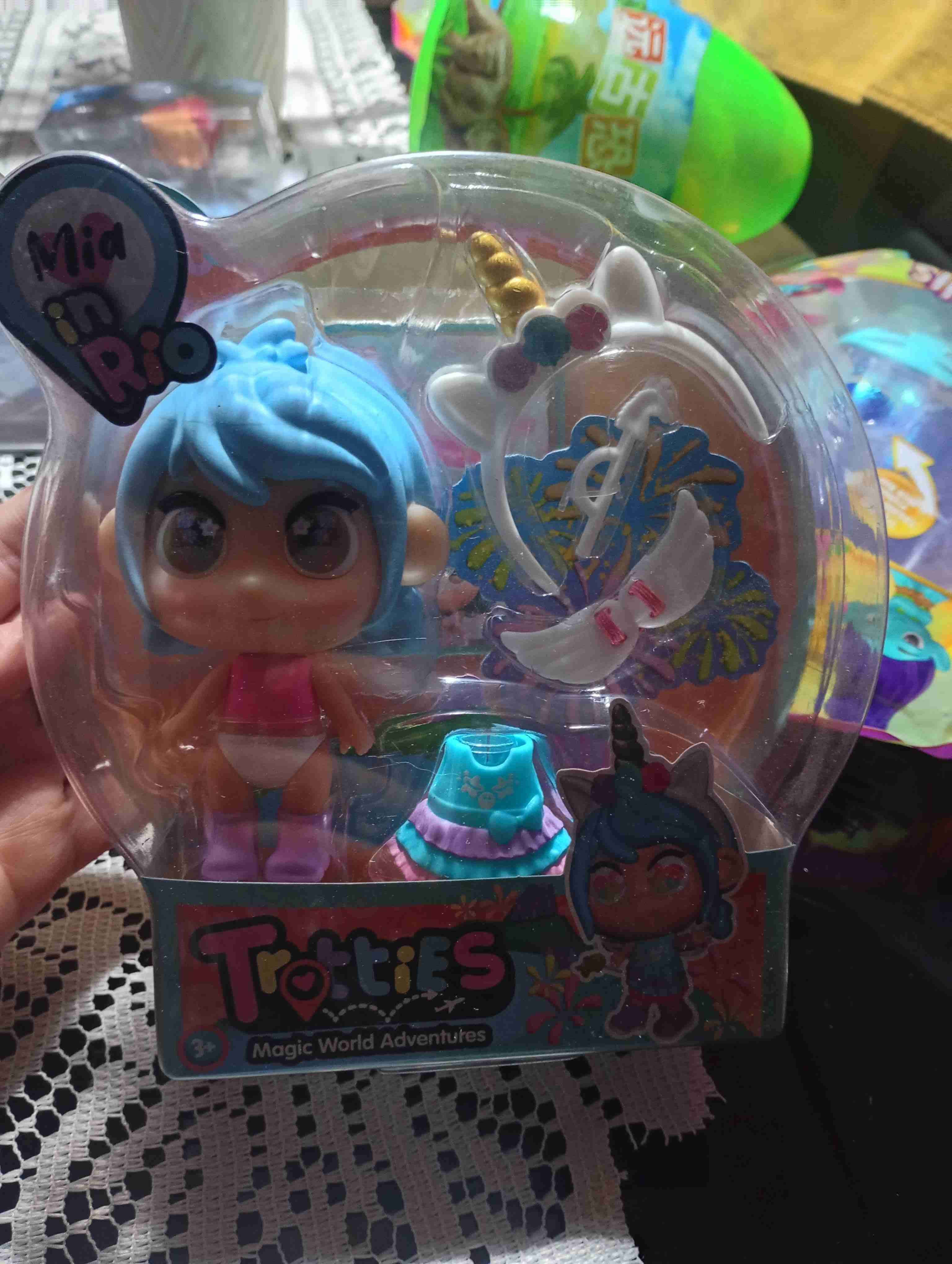 Muñeca Trollies Mia en caja - miniatura 2