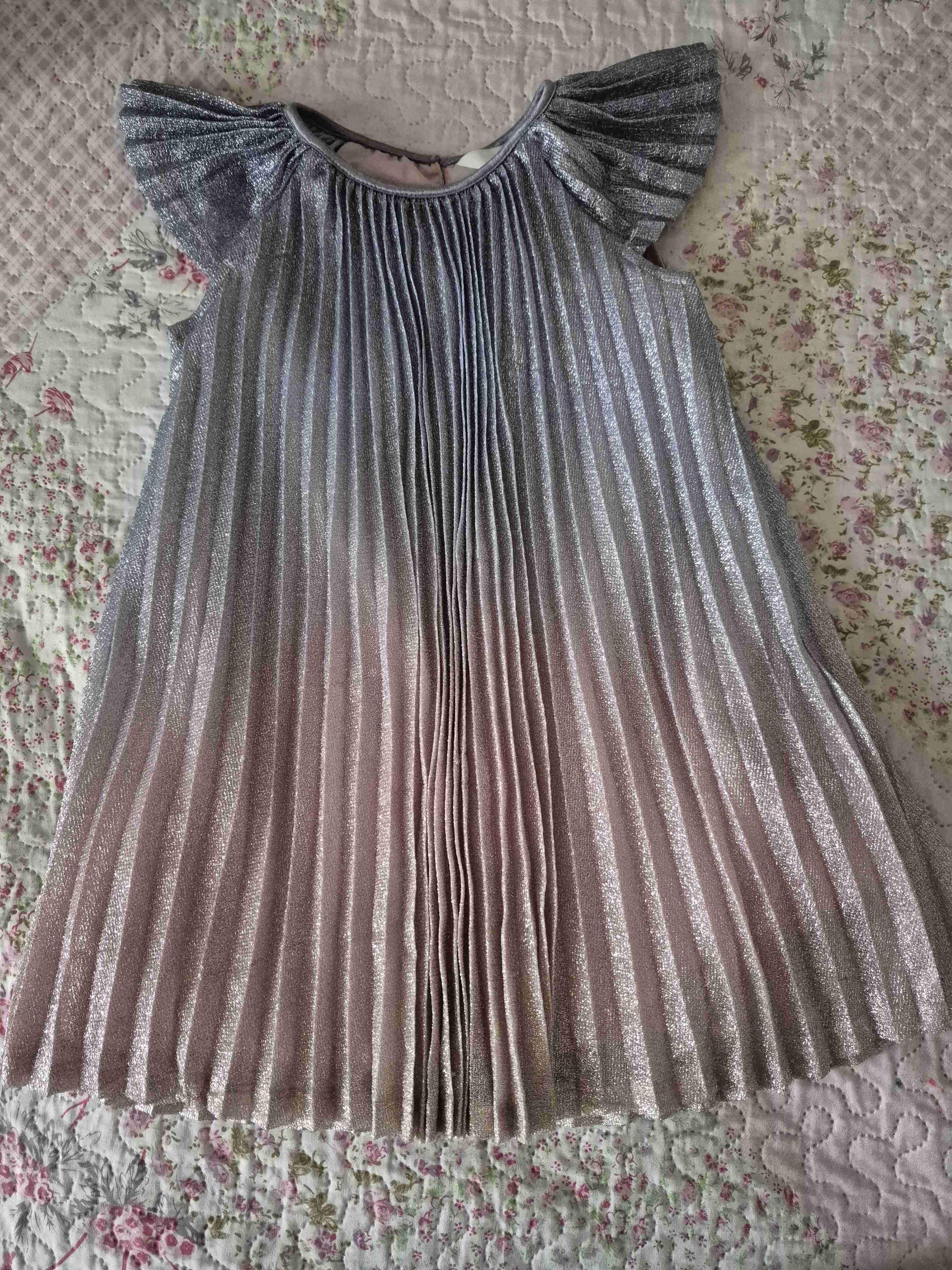 Vestido plisado metálico para niña - miniatura 2
