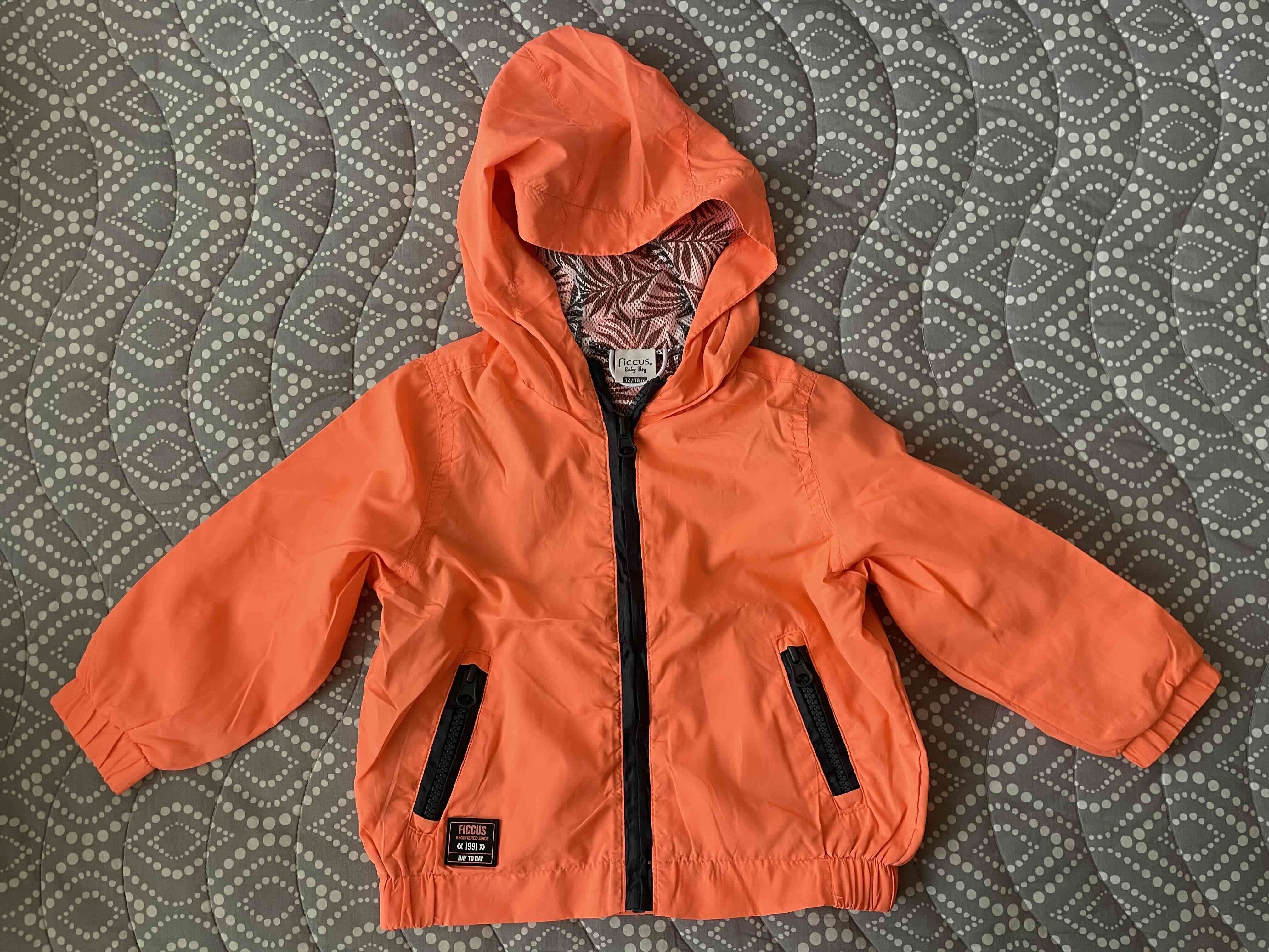 Corta viento naranja (12/18 m)