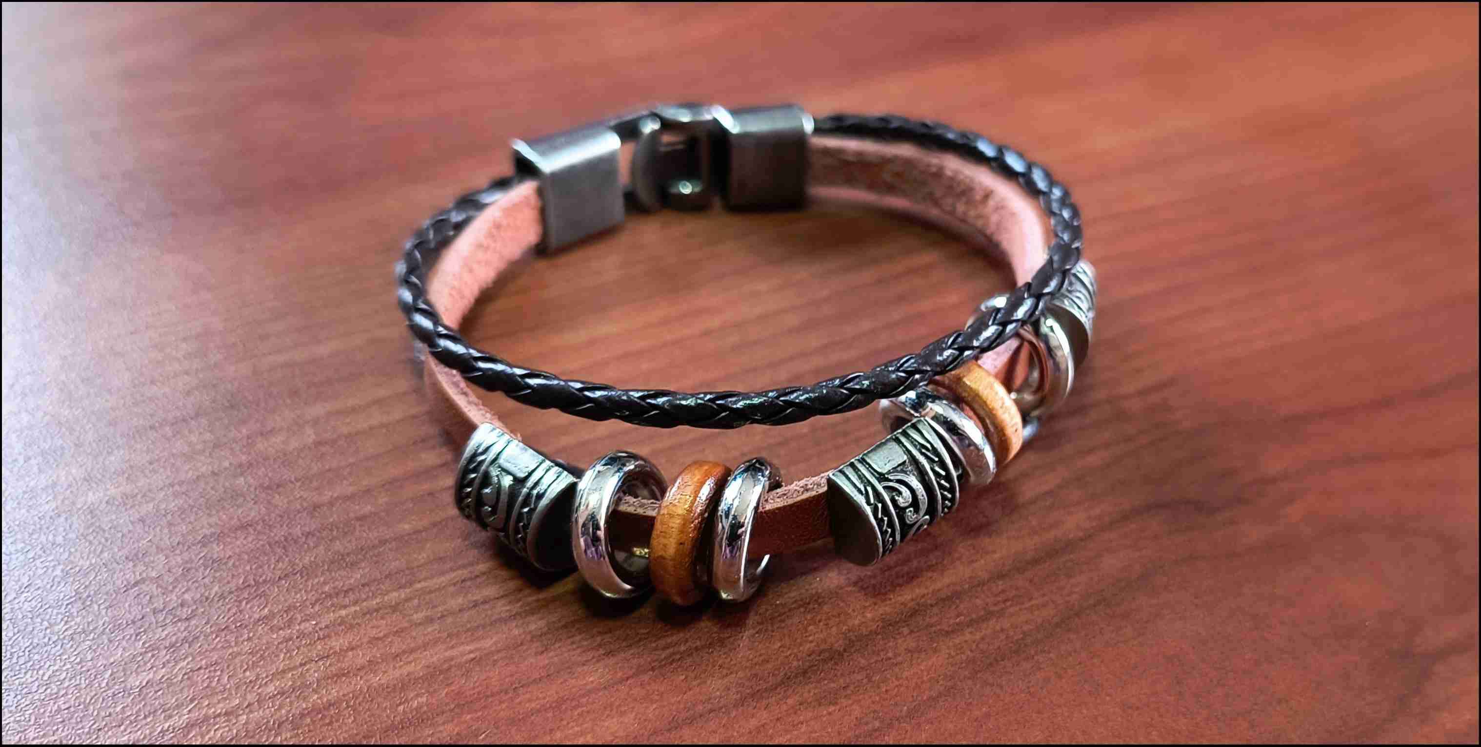 Pulsera cuero y metal multicolor - miniatura 4