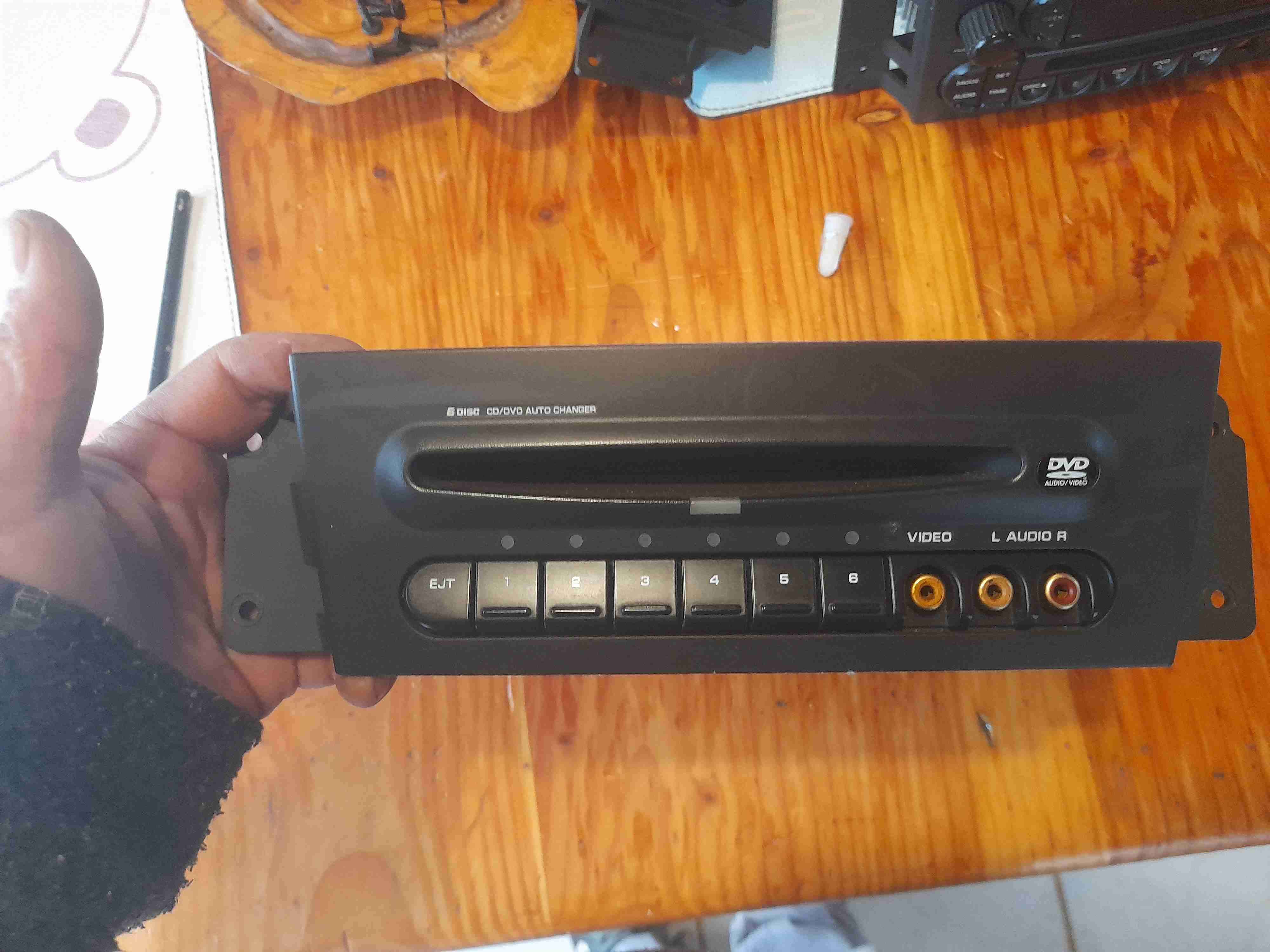 Módulo CD chrysler pacifica