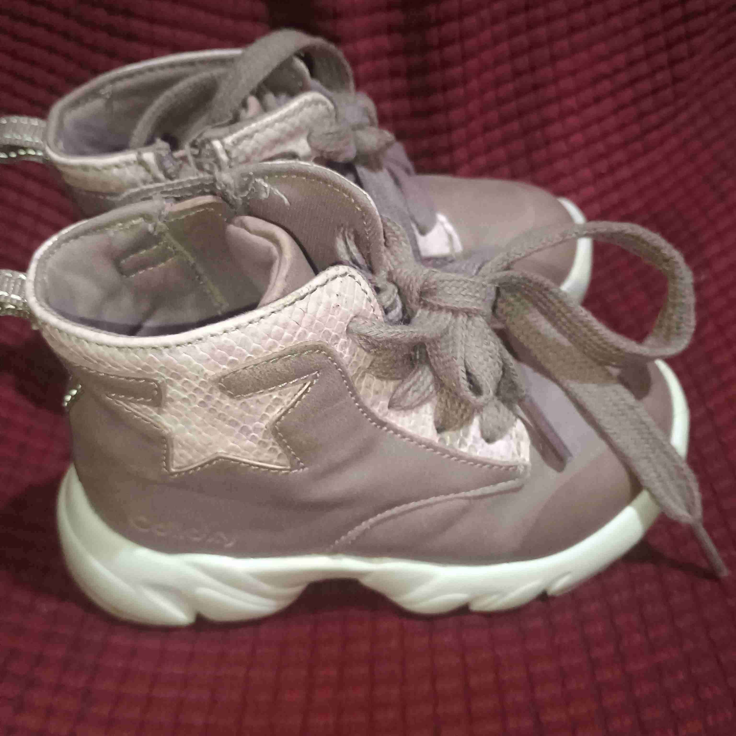 Zapatillas rosadas para niña - miniatura 4