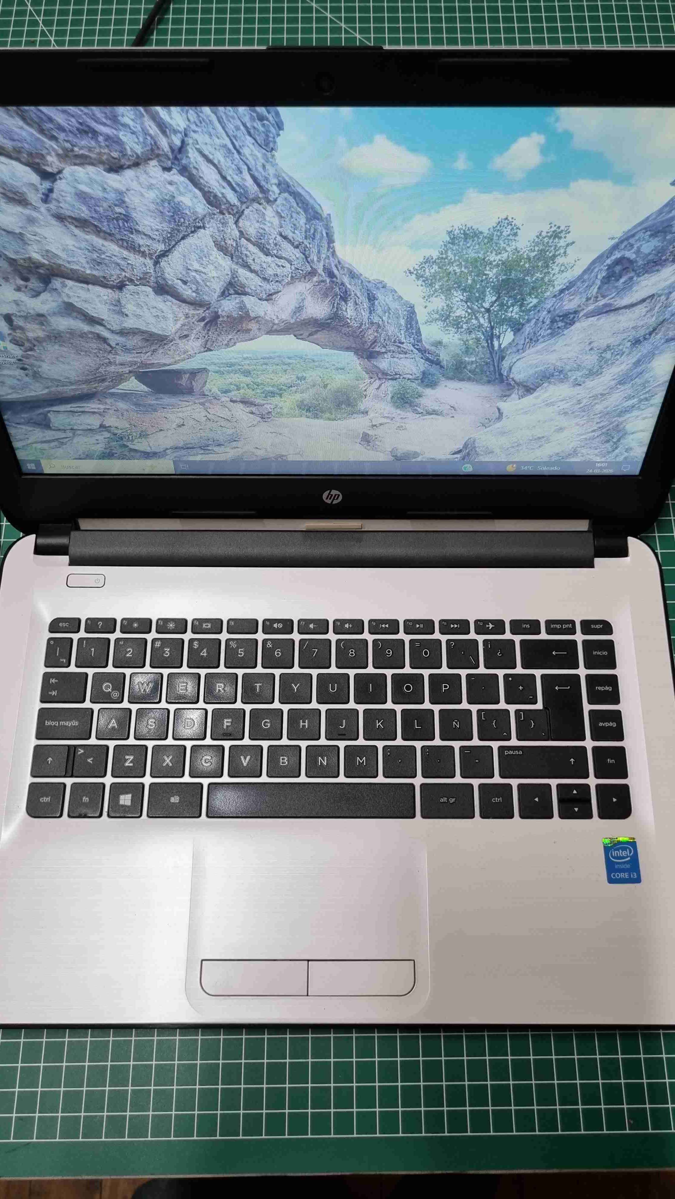 Notebook HP compacto - miniatura 3