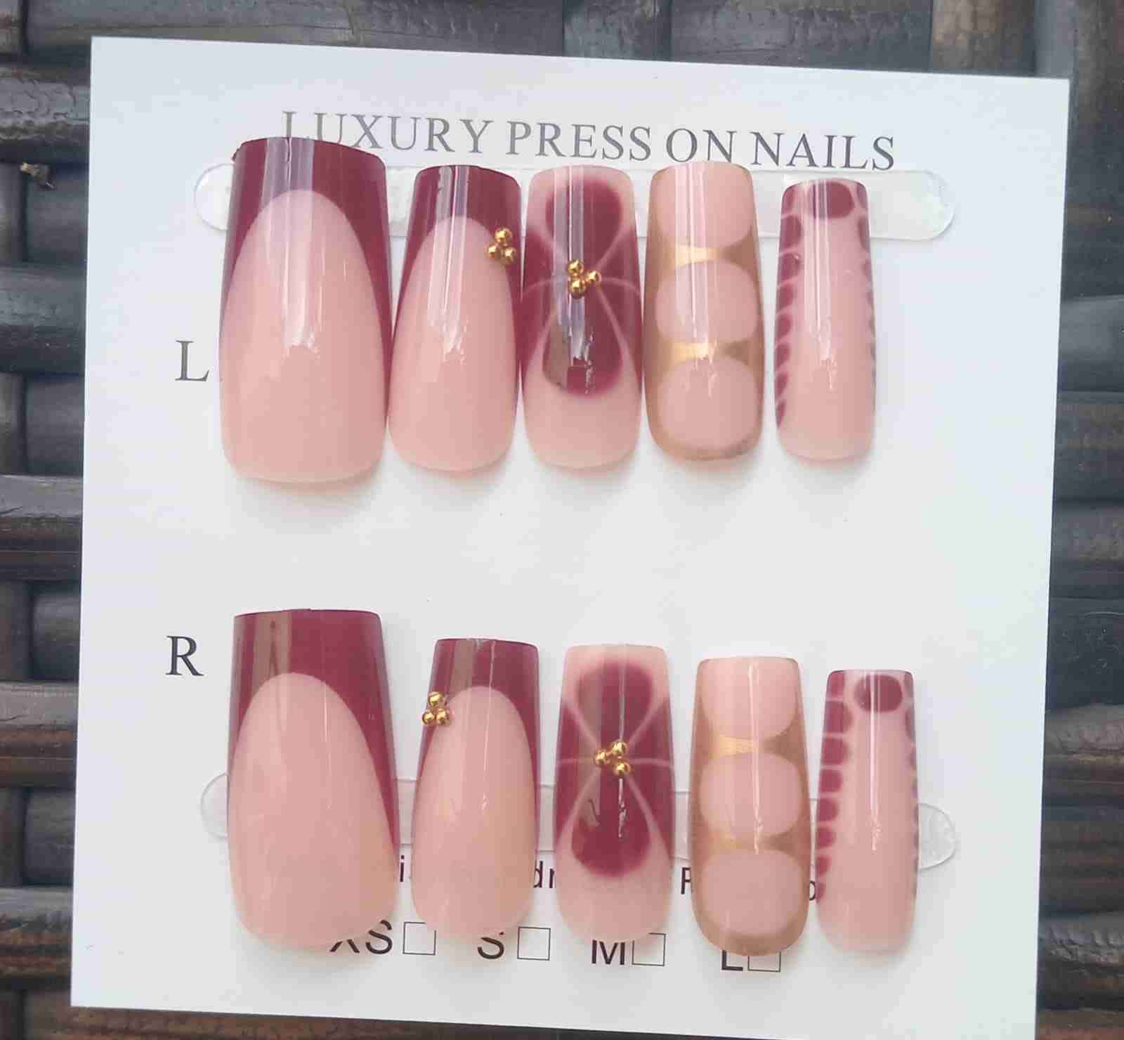 Uñas postizas diseño elegante