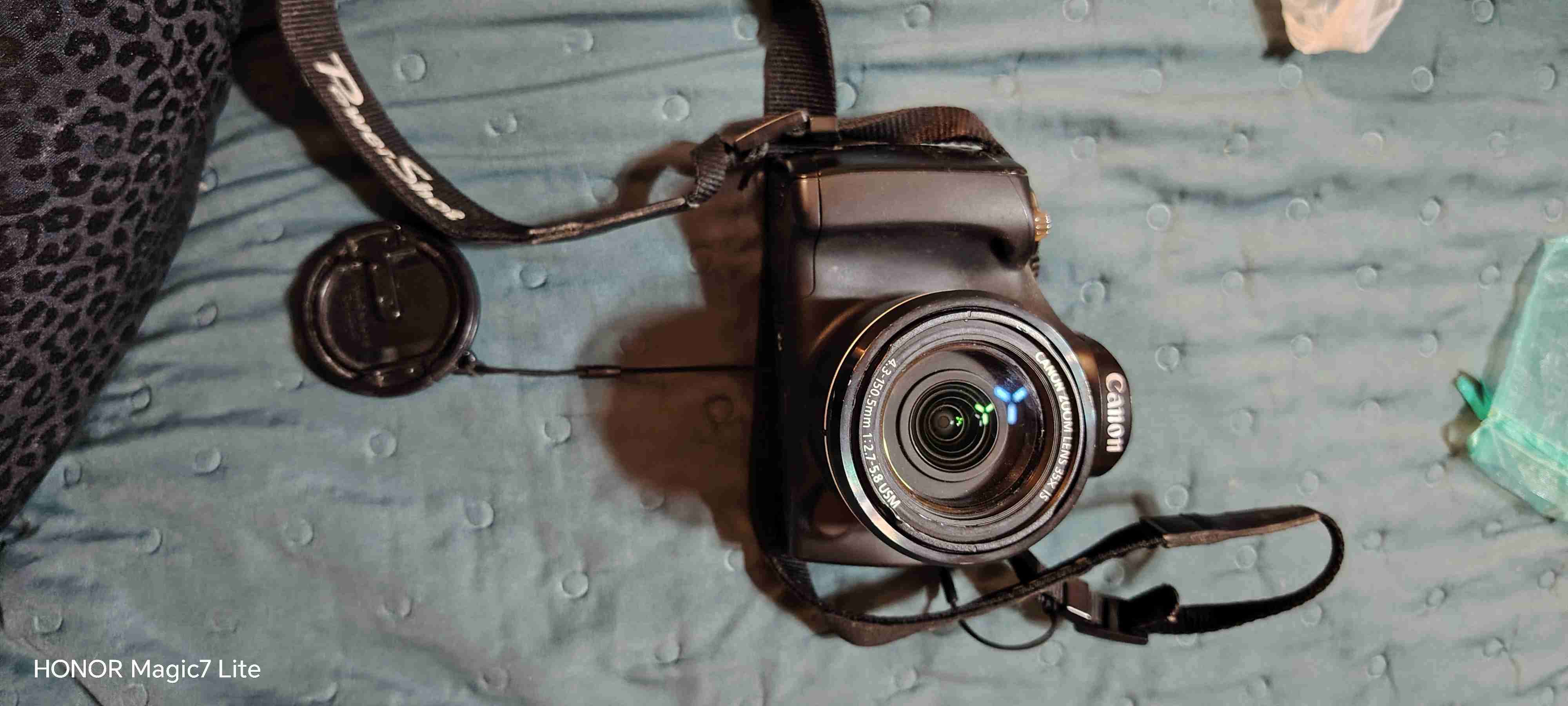 Cámara Canon PowerShot negra - miniatura 4