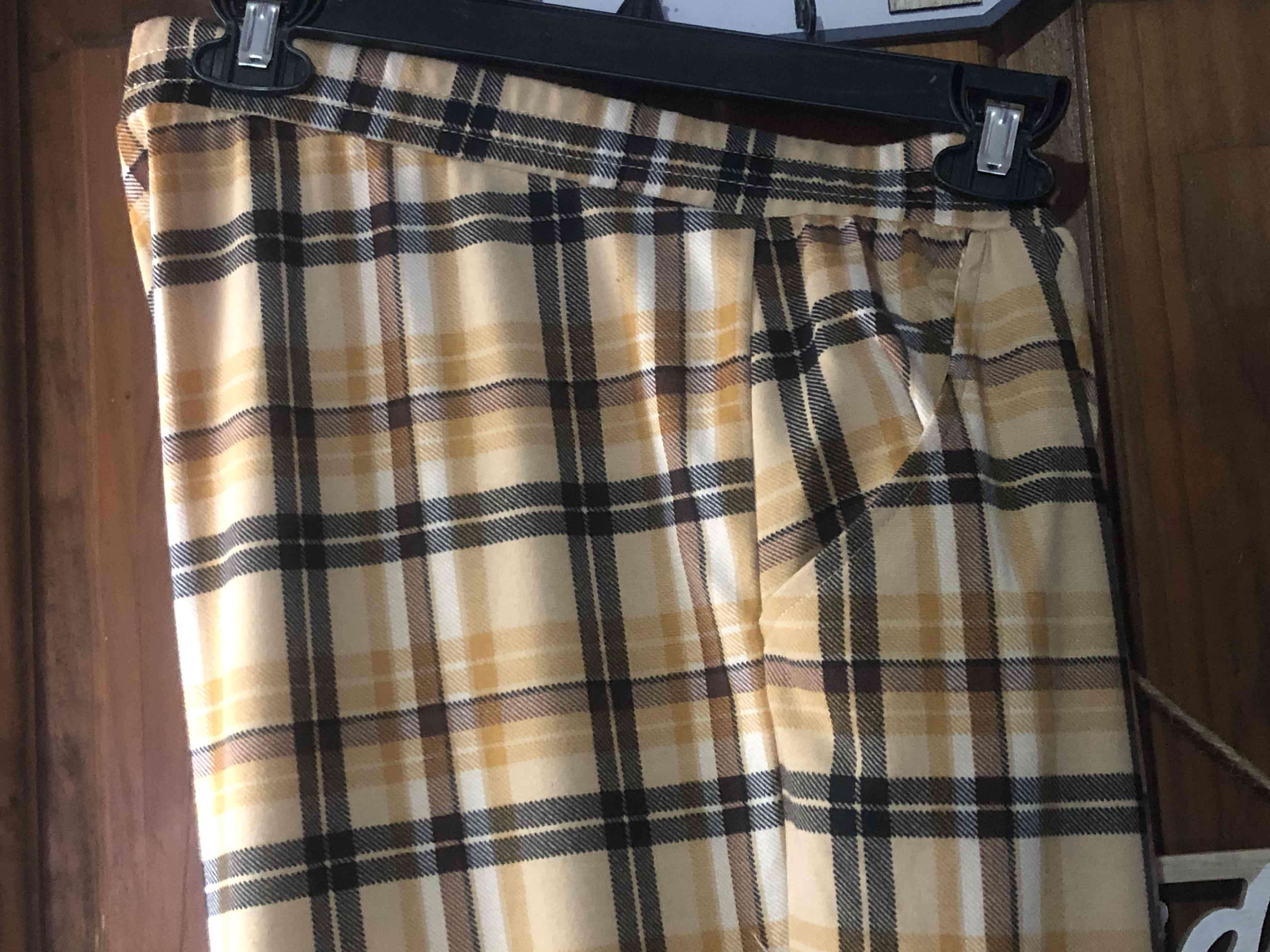 Pantalón Zara a cuadros beige - miniatura 3