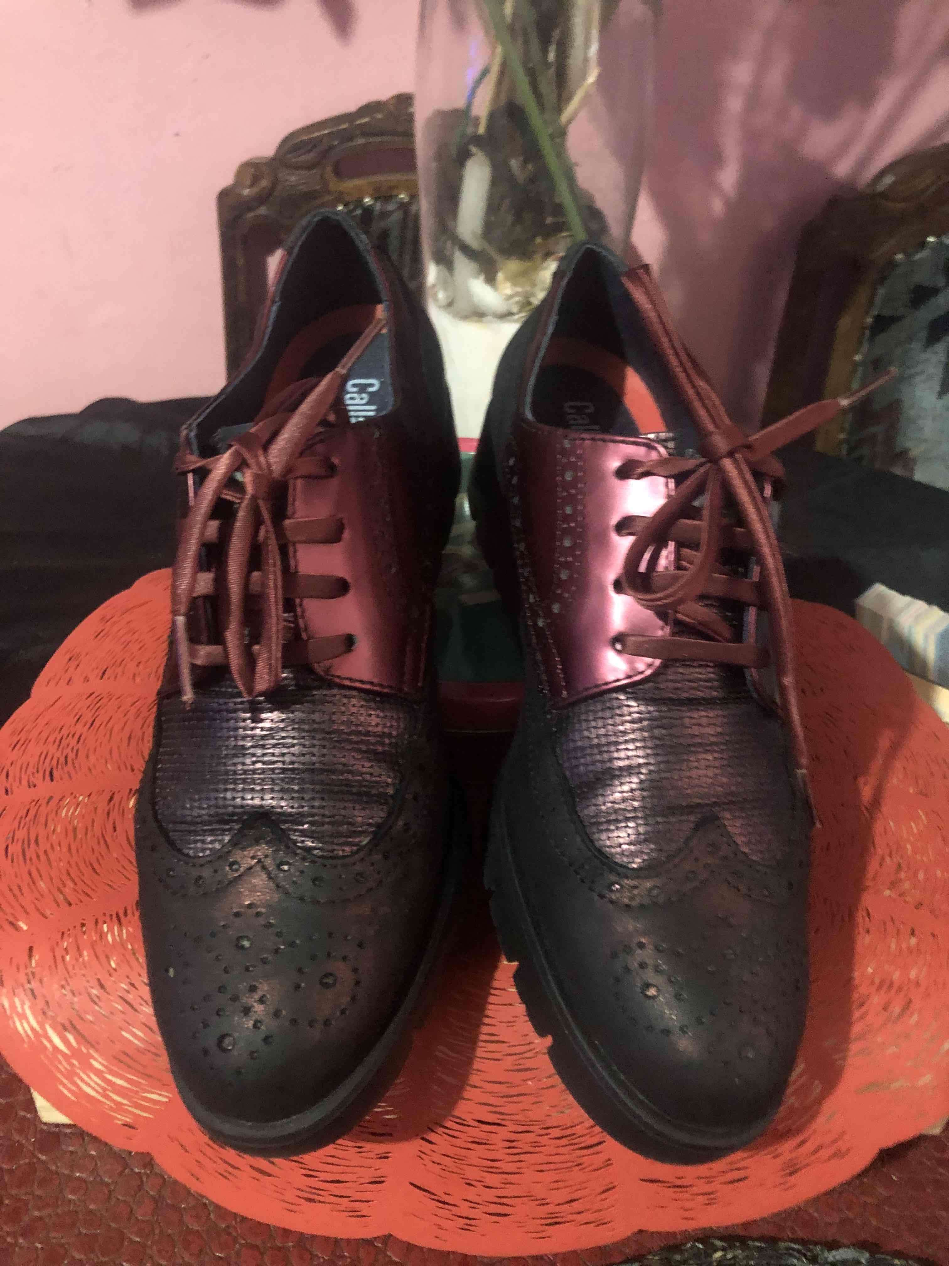 Zapatos oxford bicolor metálicos