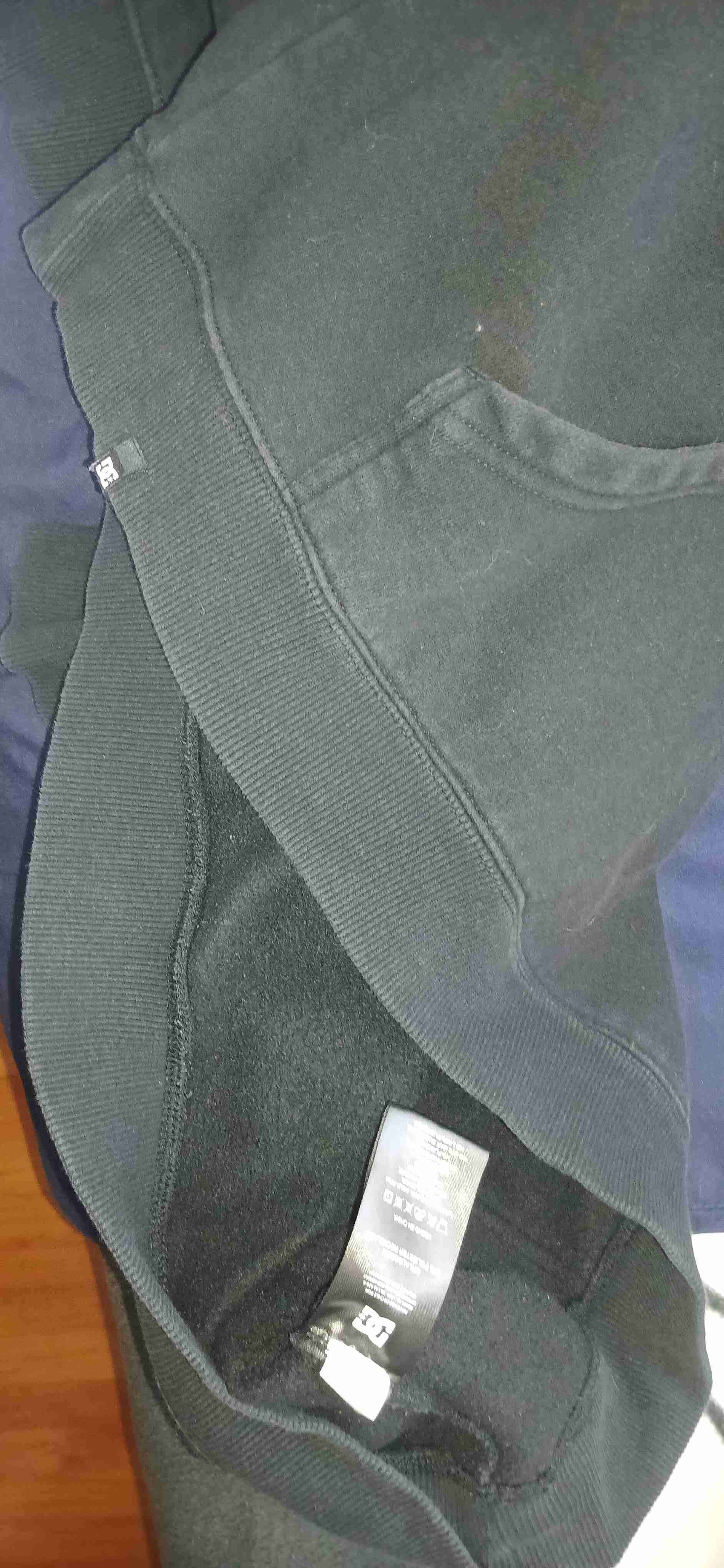 Polerón negro DC Shoes logo - miniatura 3