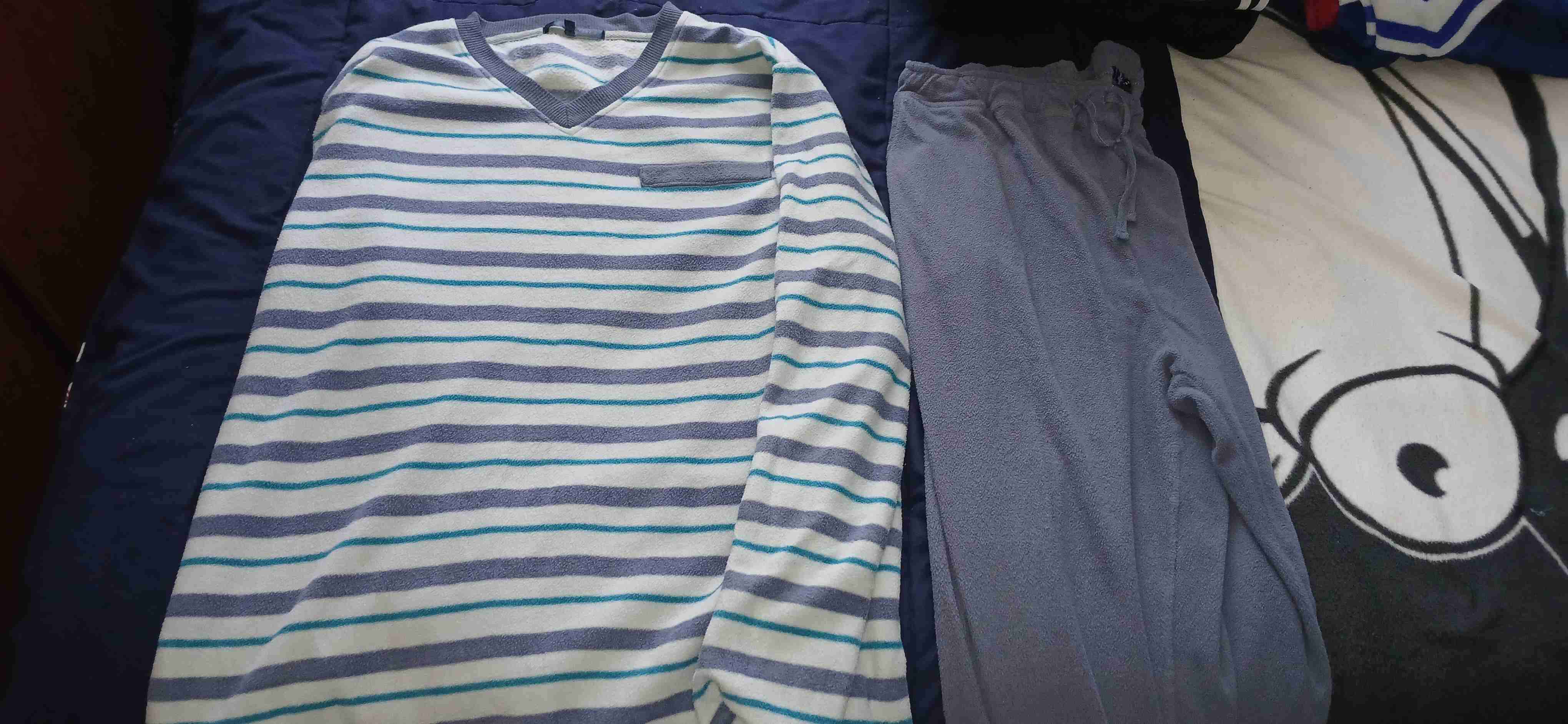 Pijama a rayas azul y blanco - miniatura 2