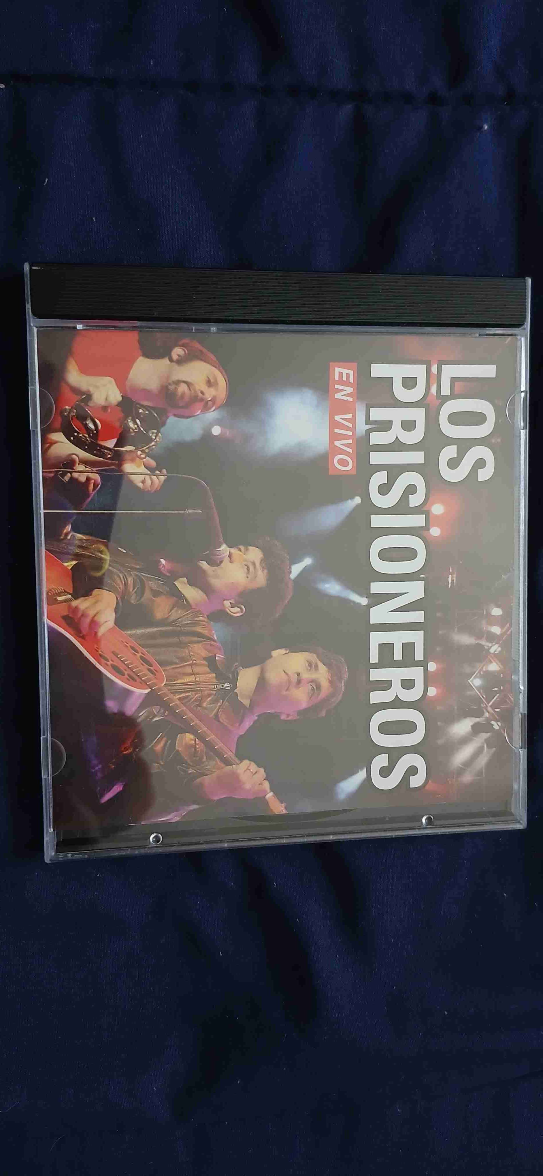 CD Los Prisioneros En Vivo