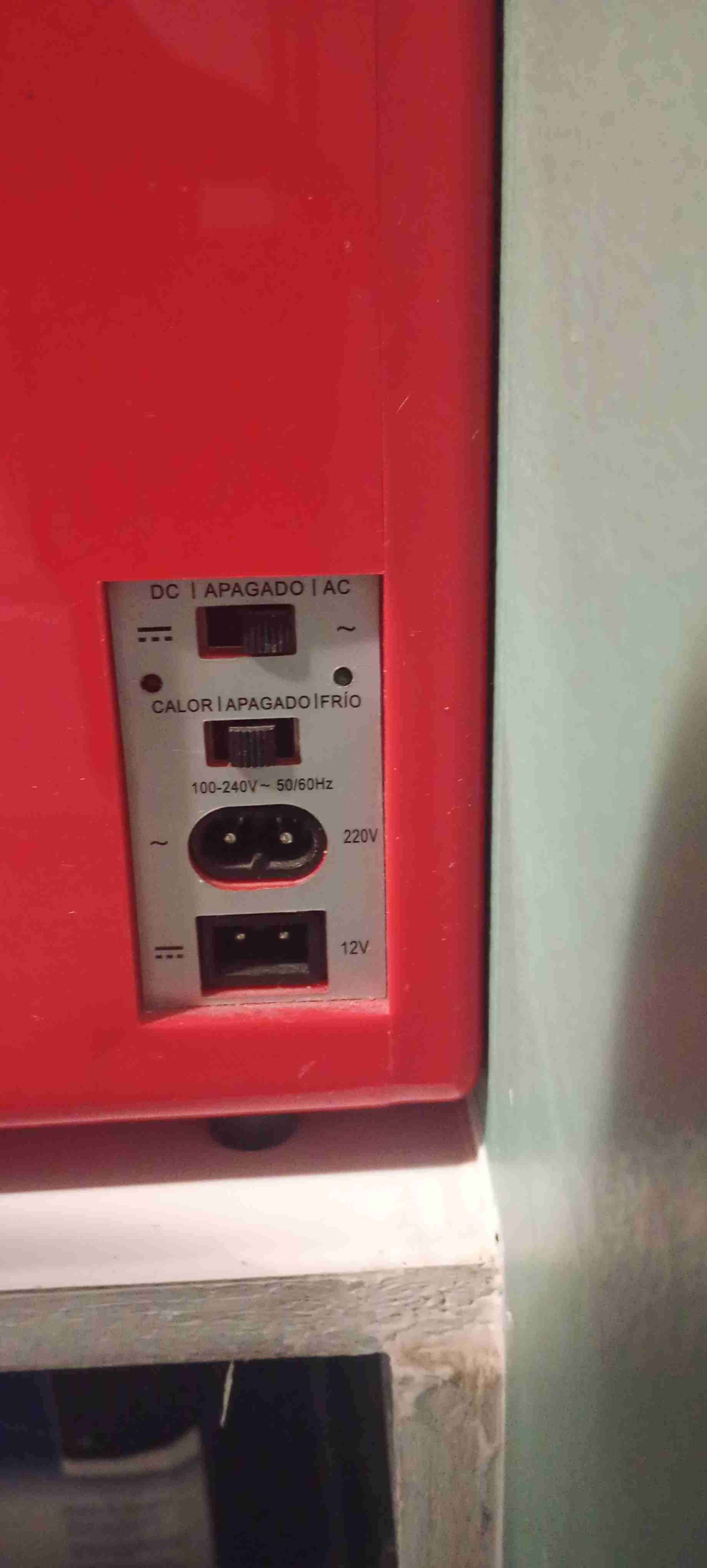 Mini refrigerador Coca-Cola rojo - miniatura 3