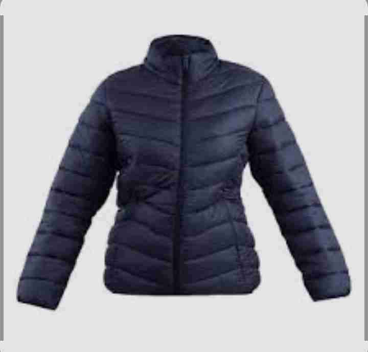 Chaqueta acolchada azul oscuro