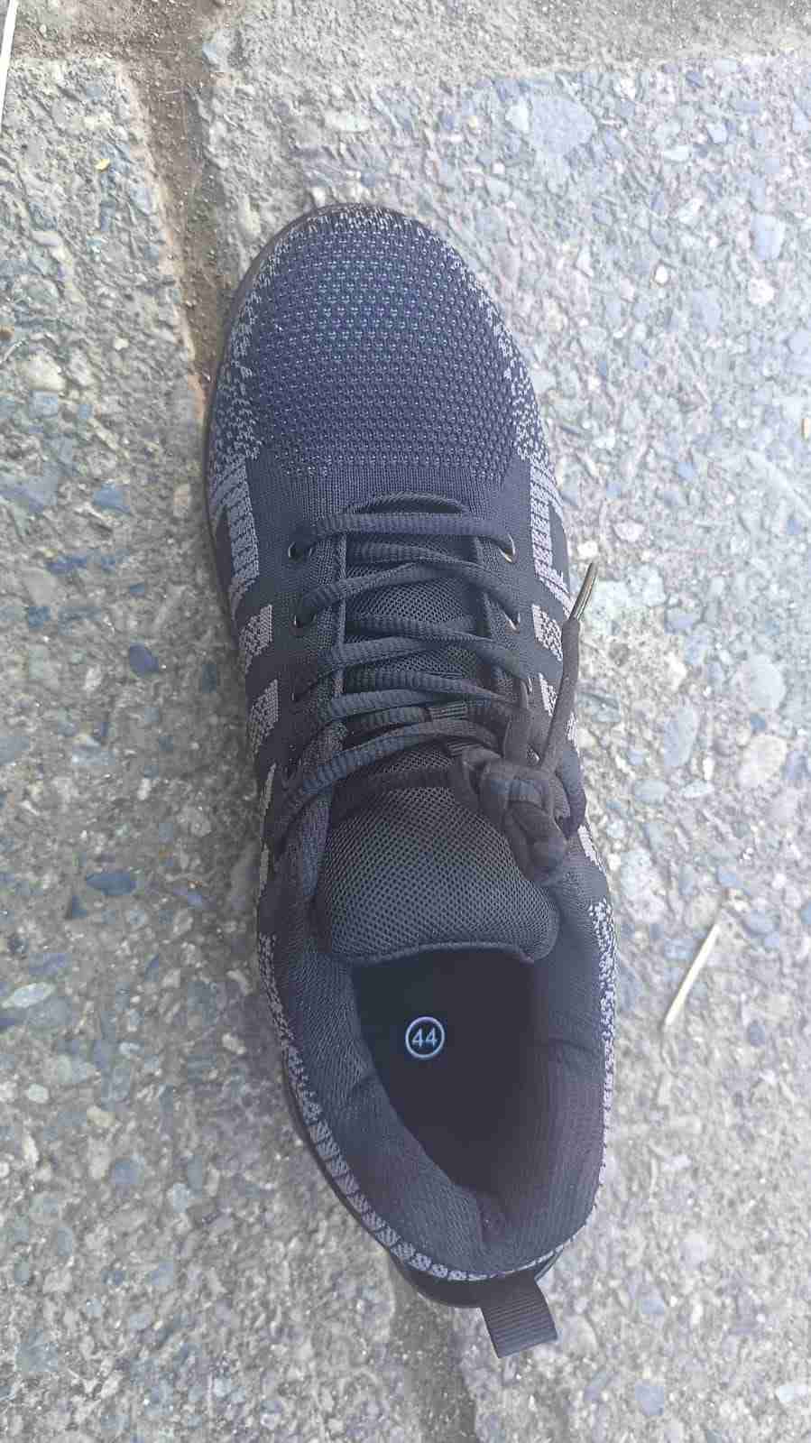 Zapatilla de seguridad punta fierro