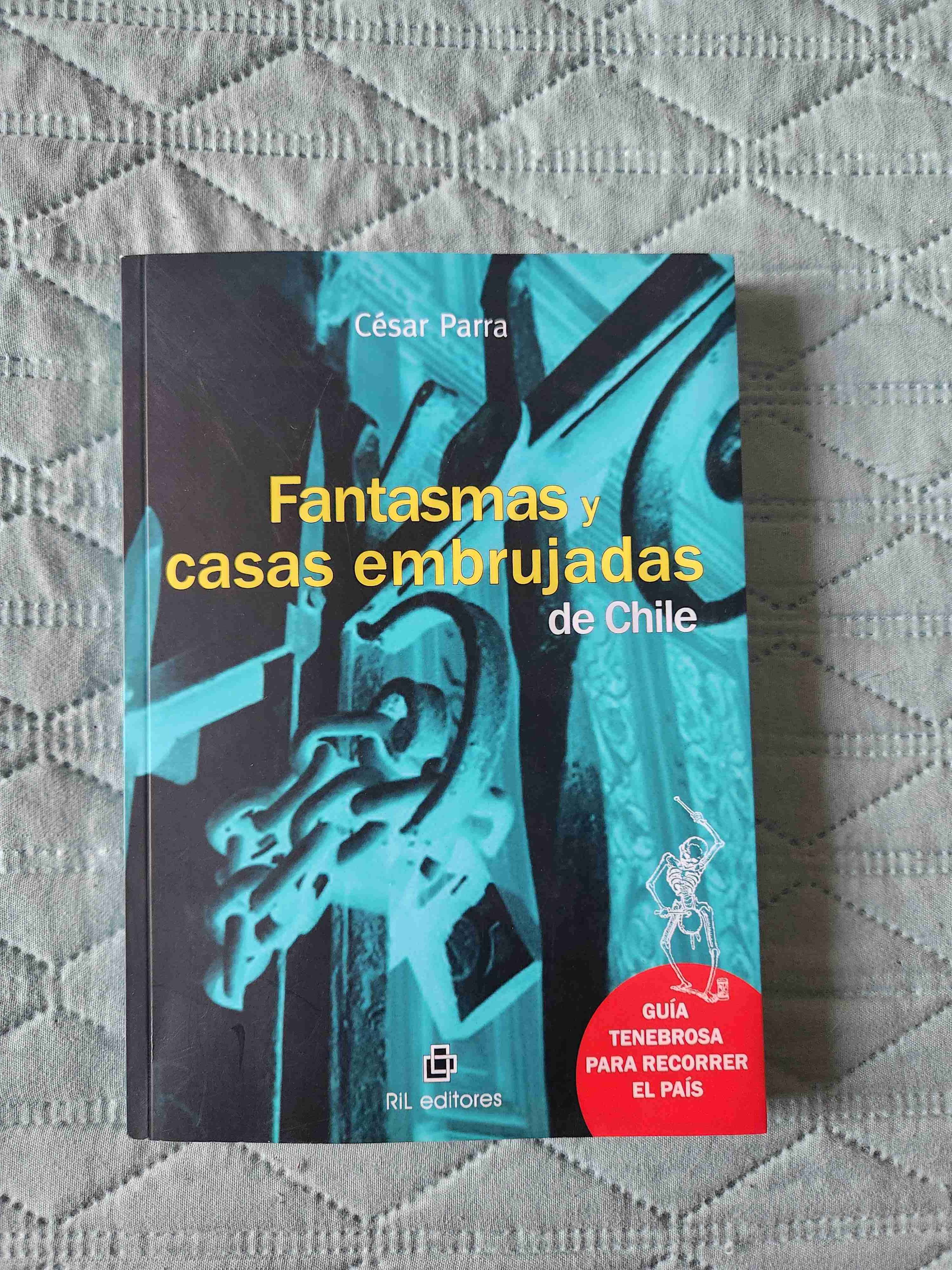 Libro 'Fantasmas y casas embrujadas de Chile'