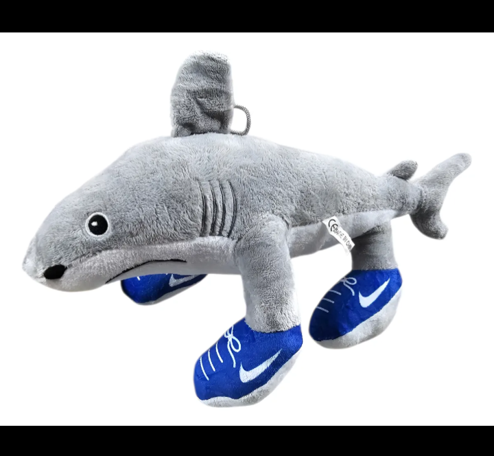 Tiburón de peluche tralalero