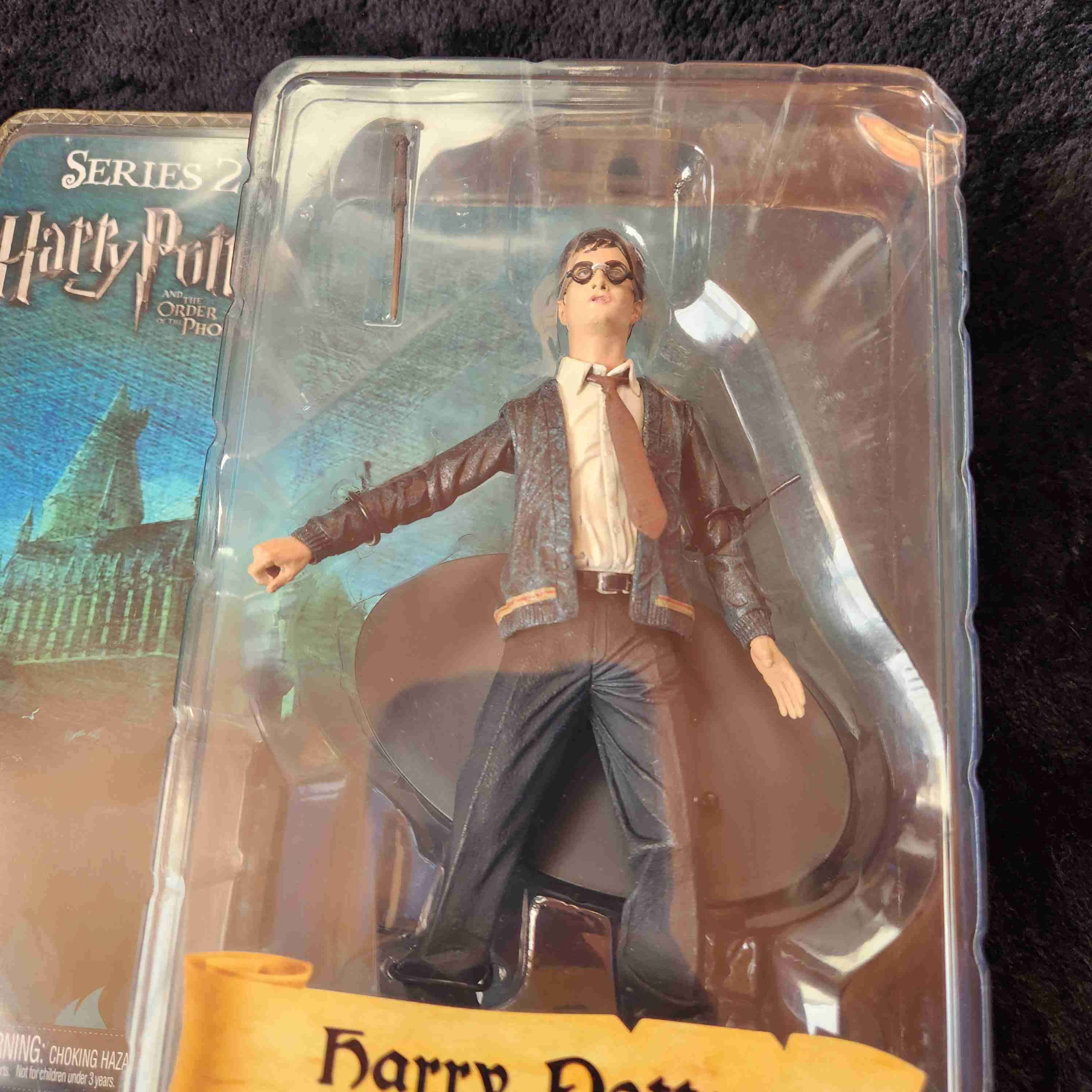 Figura Harry Potter con varita, Neca original - miniatura 5