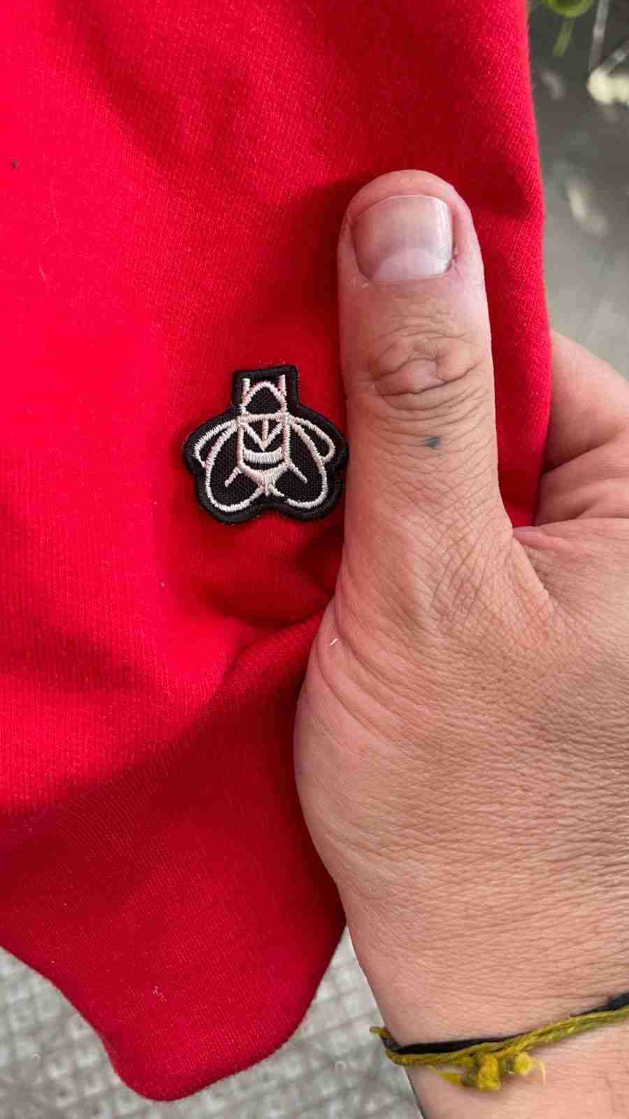 Polerón rojo bees and honey drefquila - miniatura 4