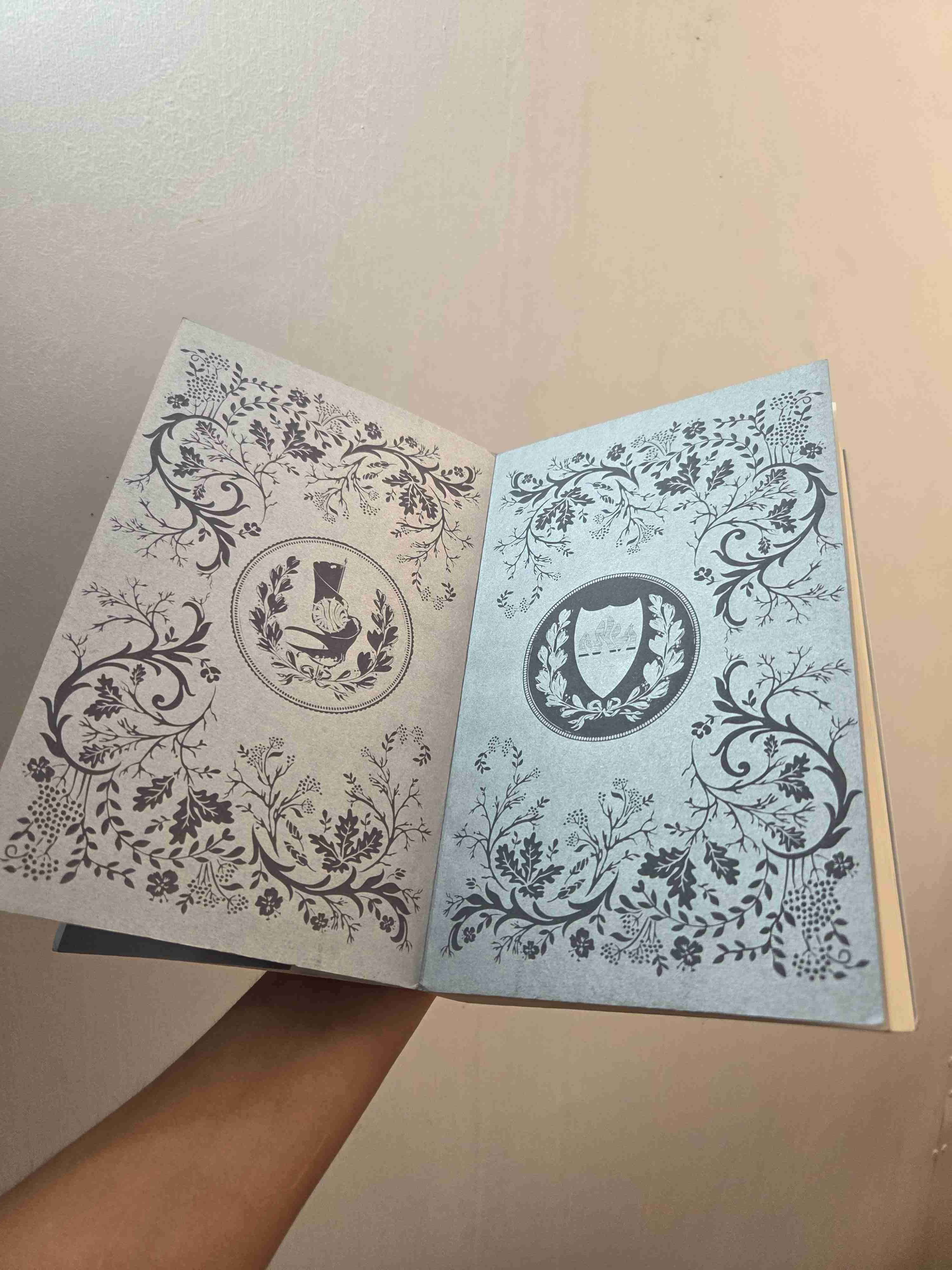 Libro La Reina Roja - miniatura 3