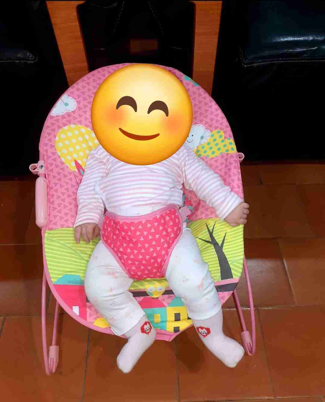 Silla mecedora para bebé