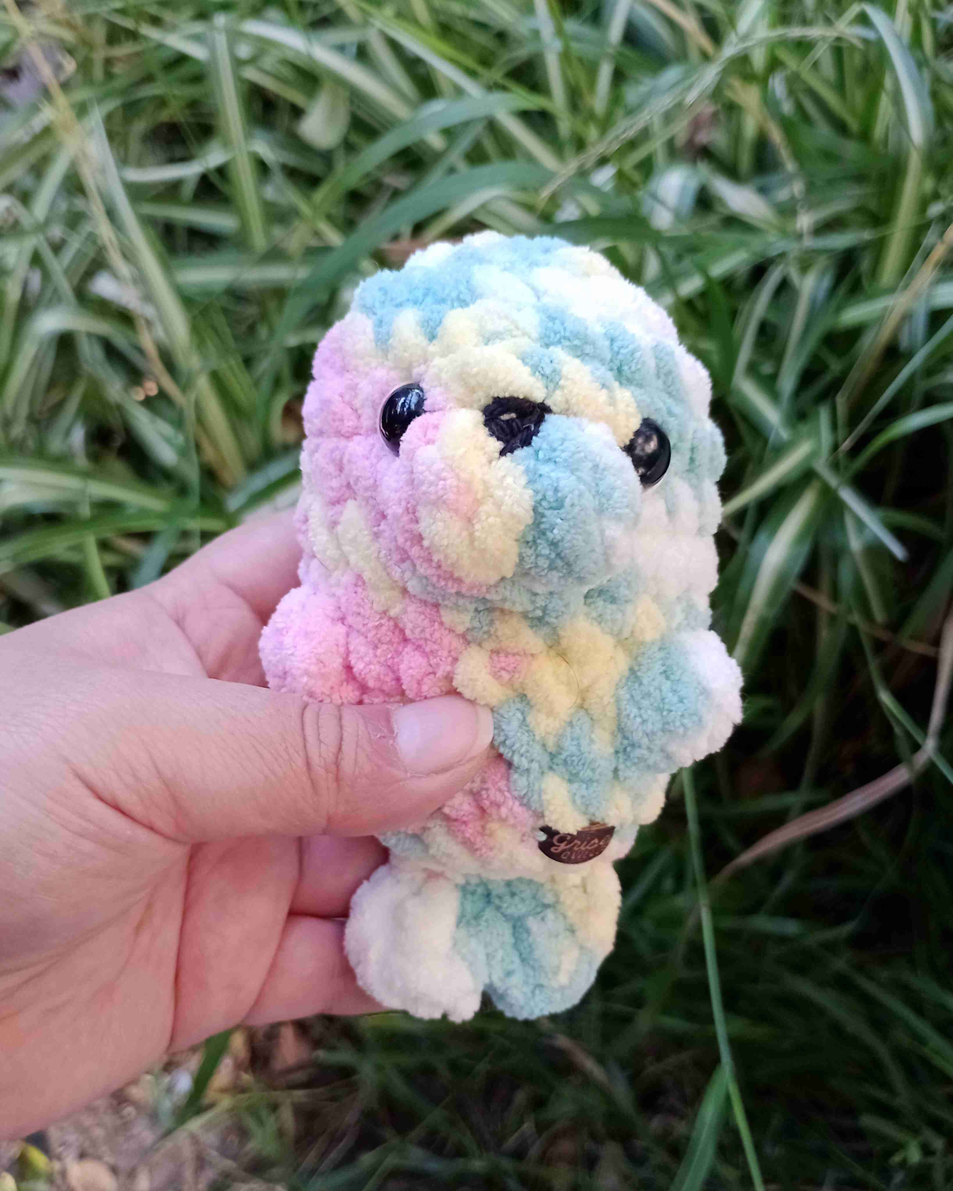 Amigurumi de foca multicolor