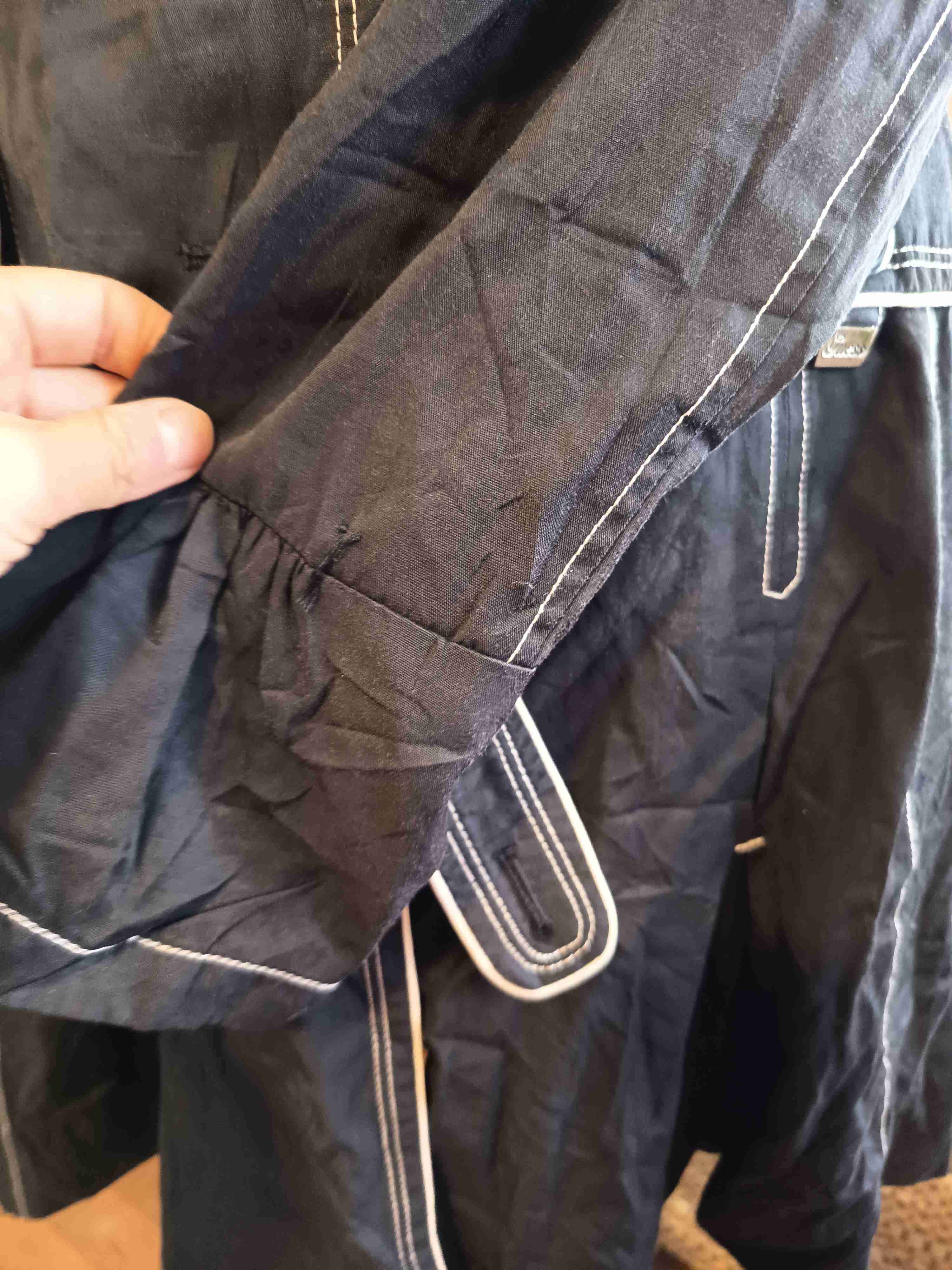 Abrigo Guess tipo trench negro talla S - miniatura 4