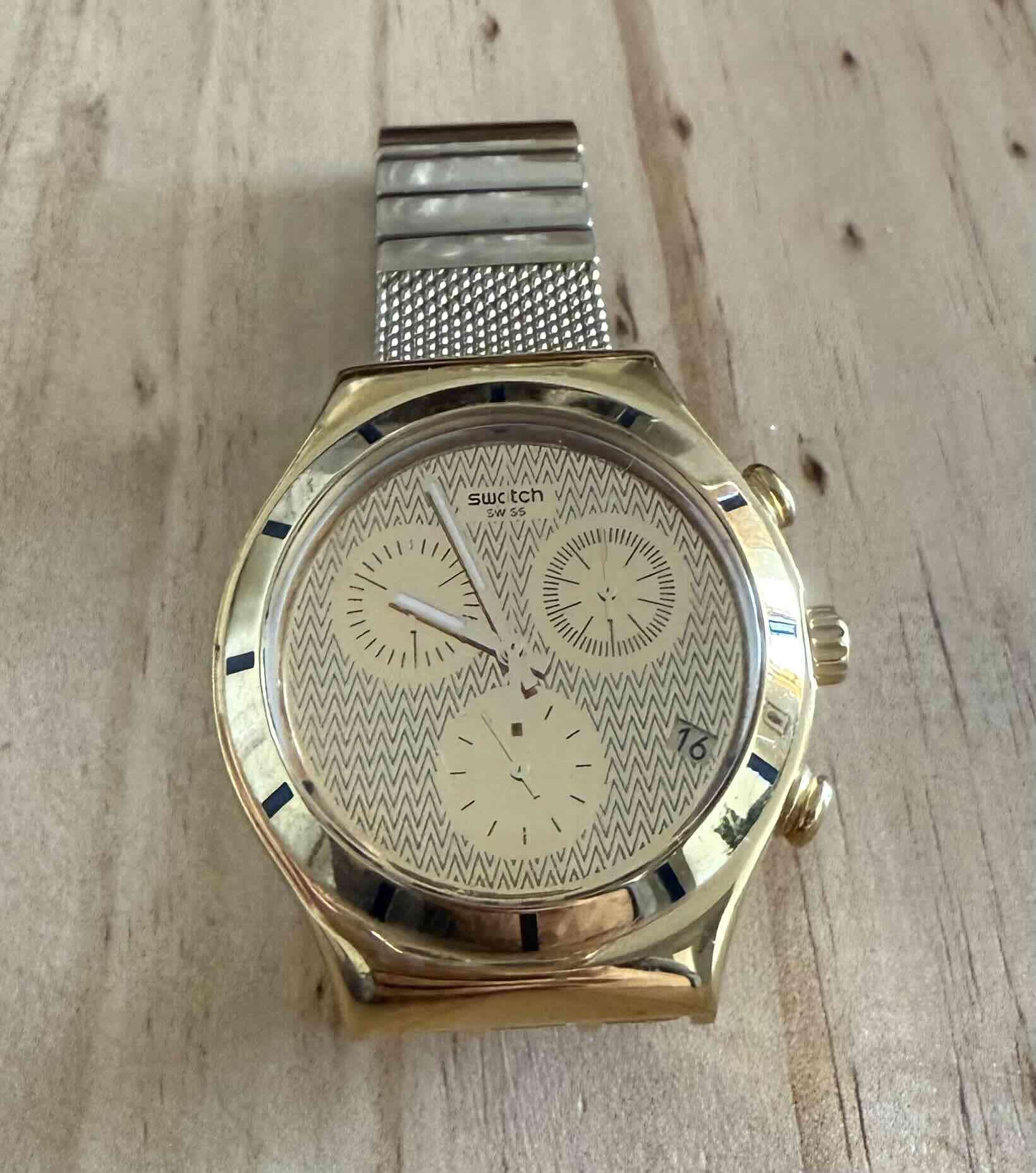 Reloj mujer Swatch dorado metálico