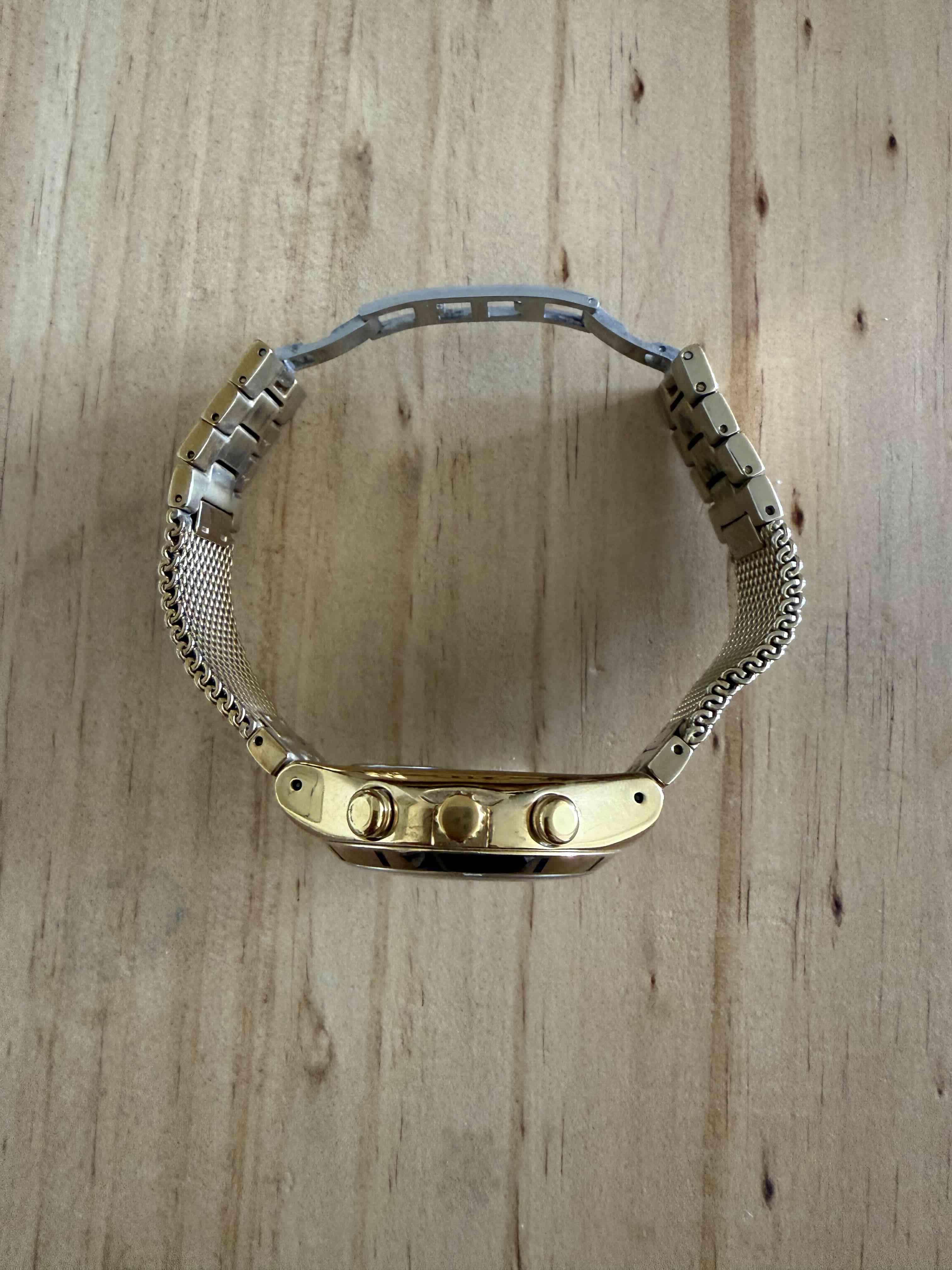 Reloj mujer Swatch dorado metálico - miniatura 3