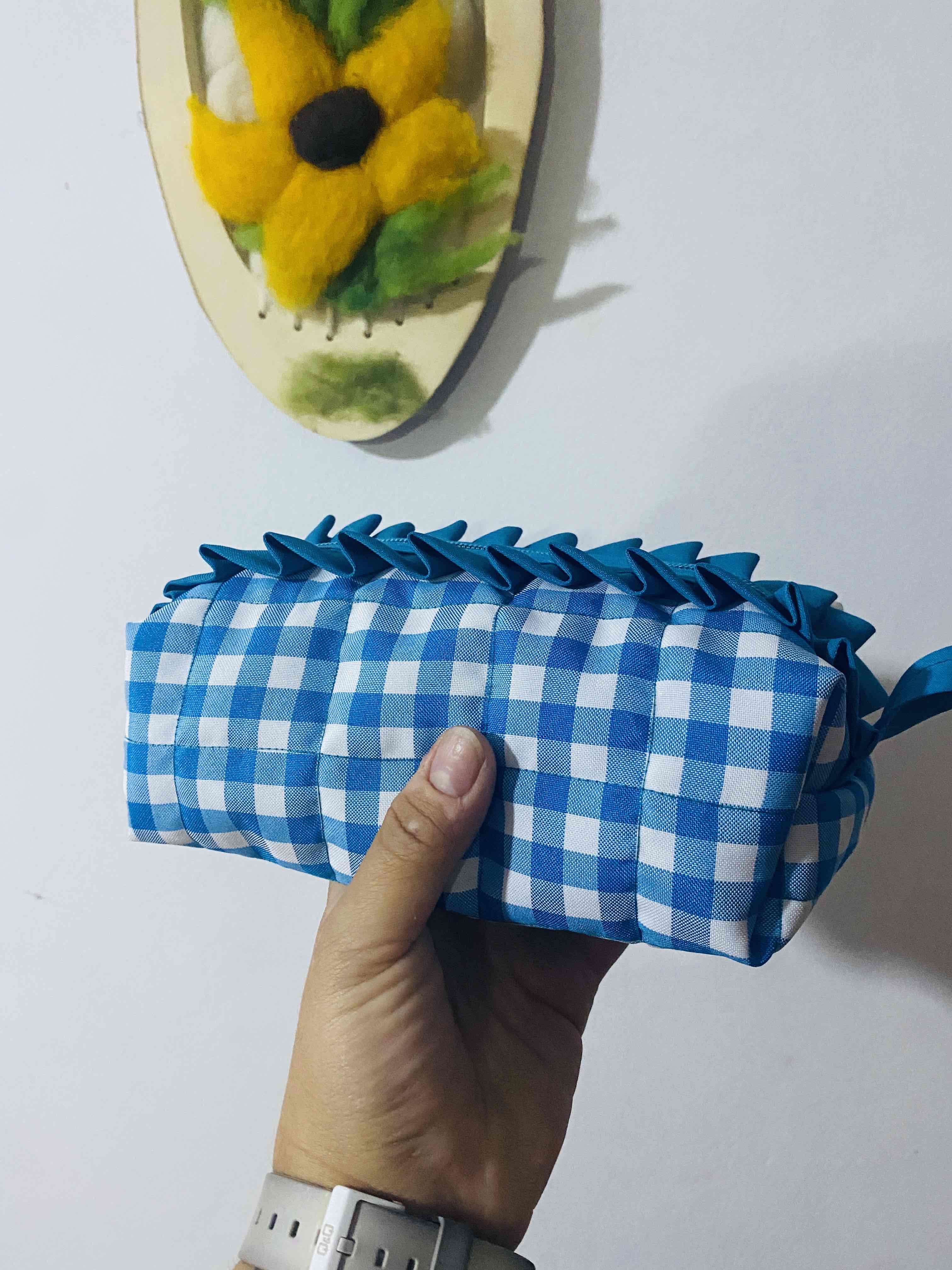 Neceser azul a cuadros - miniatura 3