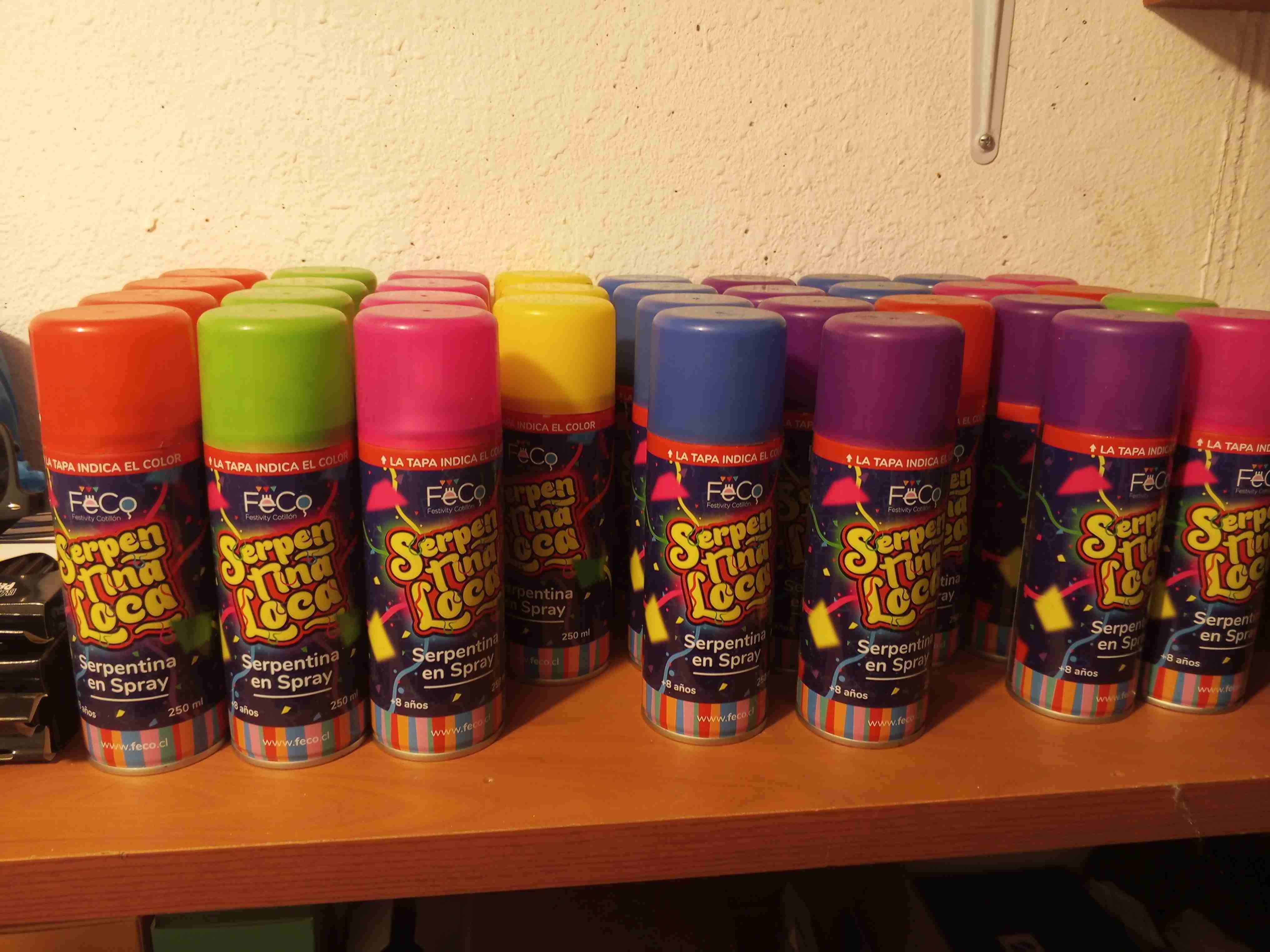 Serpentina en spray multicolor