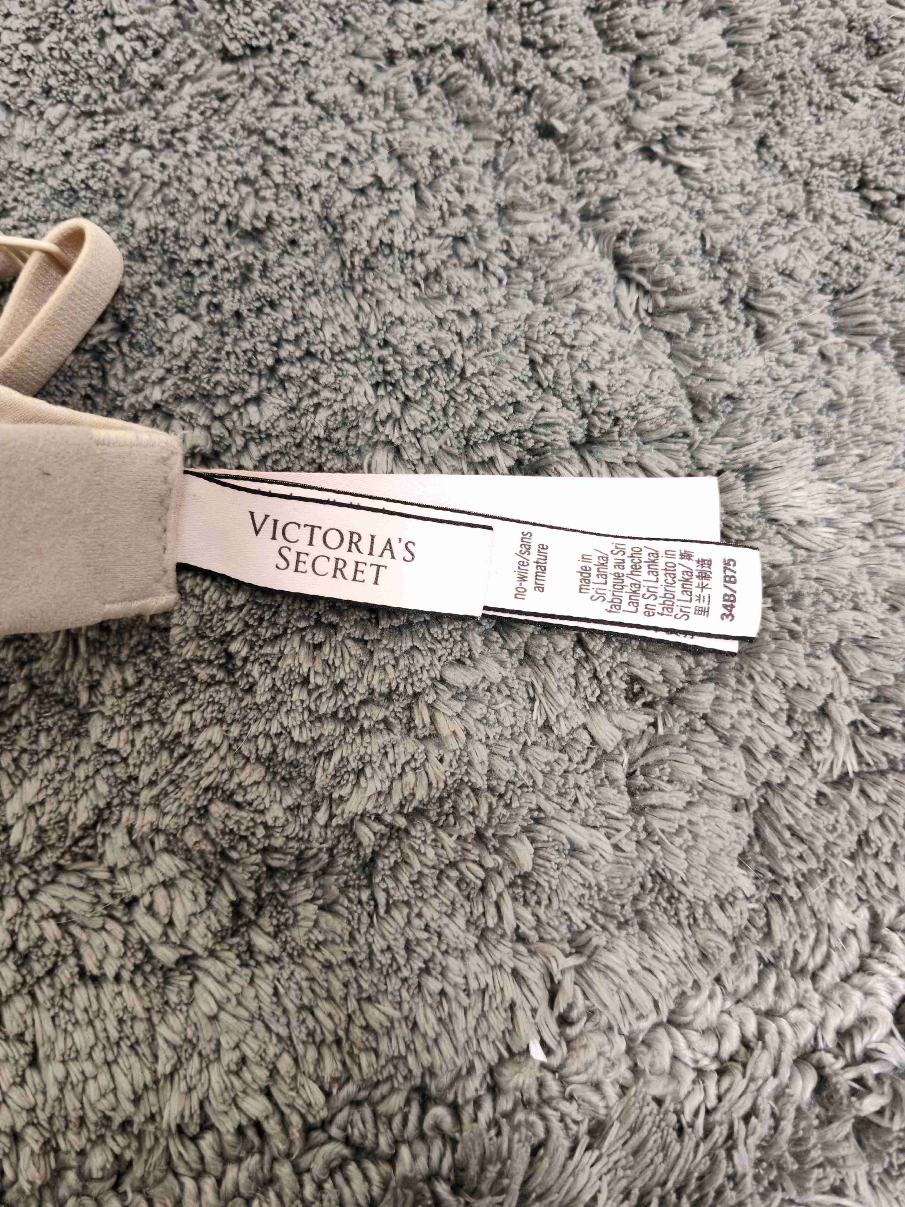 Sostén Victoria's Secret - miniatura 6