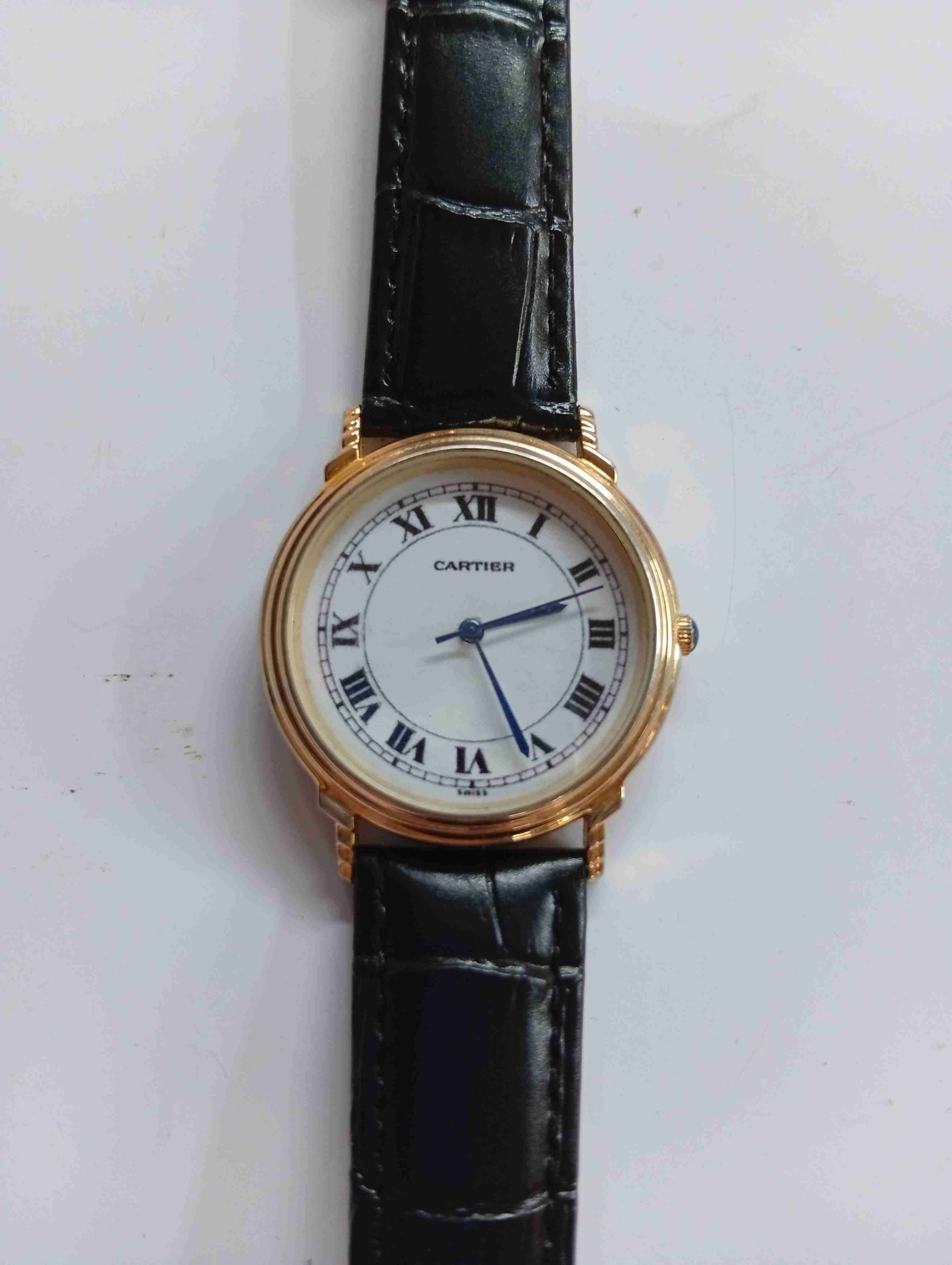 Reloj de pulsera dorado clásico cuarzo - miniatura 2