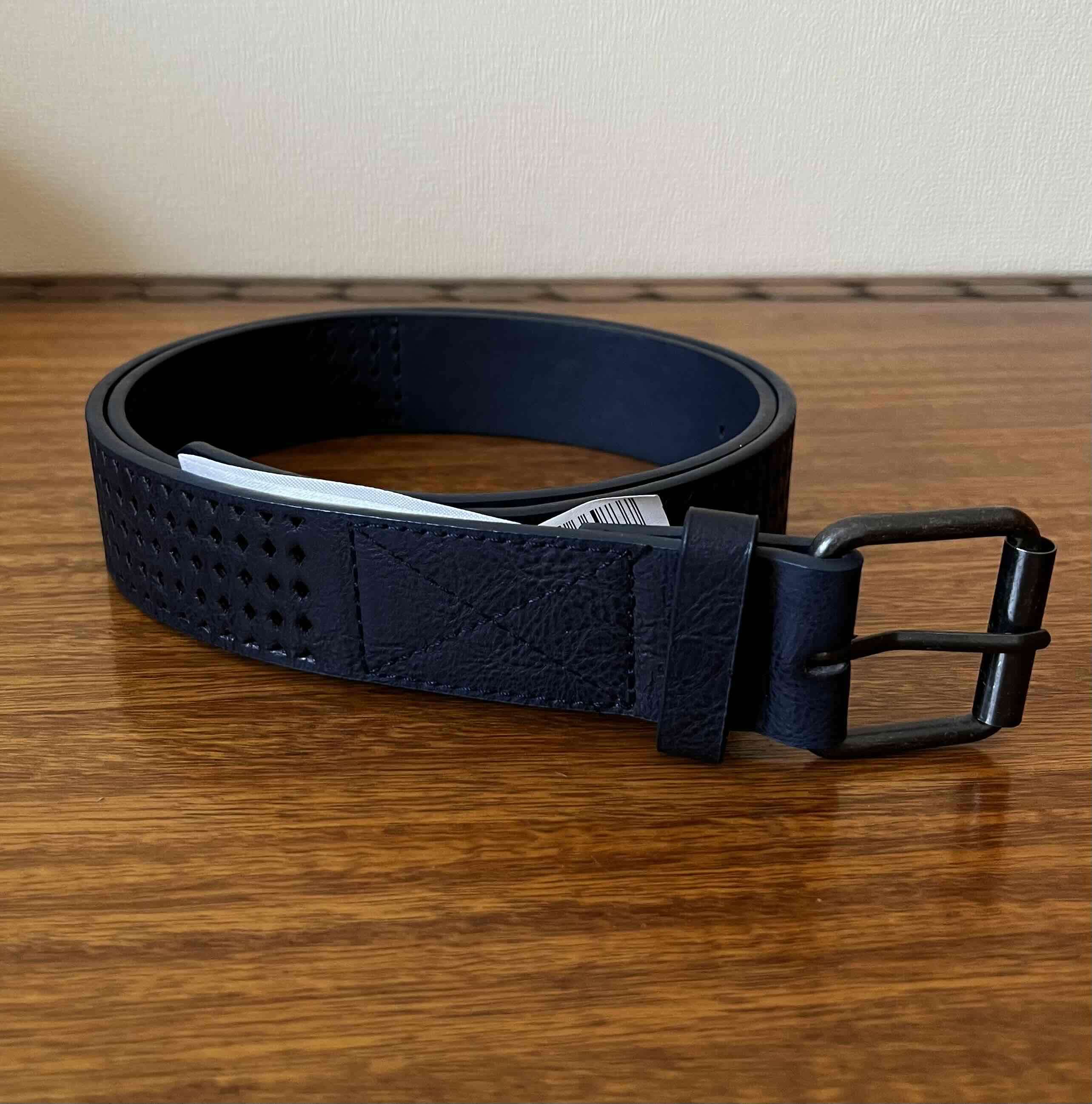 Cinturón hombre azul marino Second Image