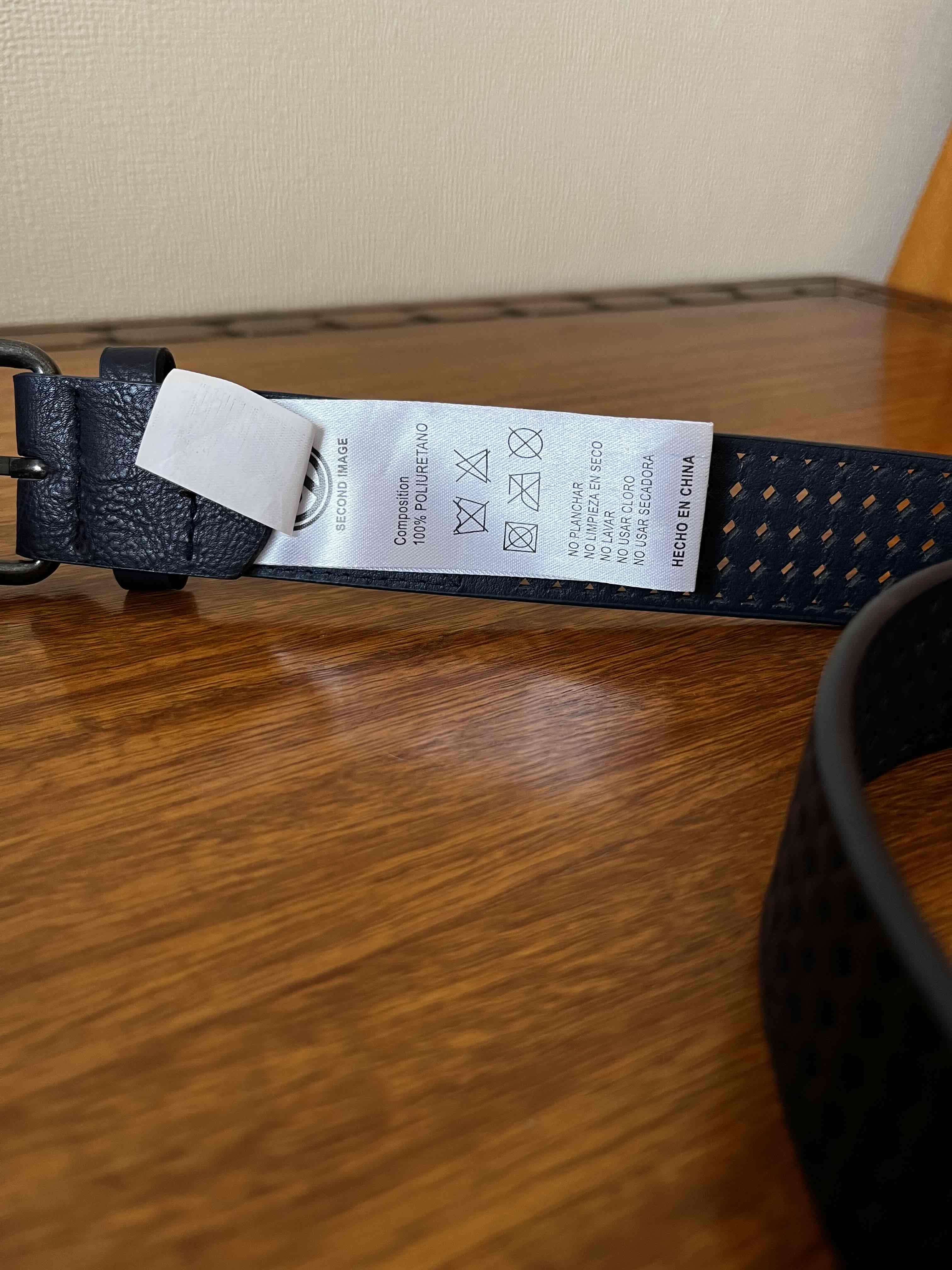 Cinturón hombre azul marino Second Image - miniatura 5