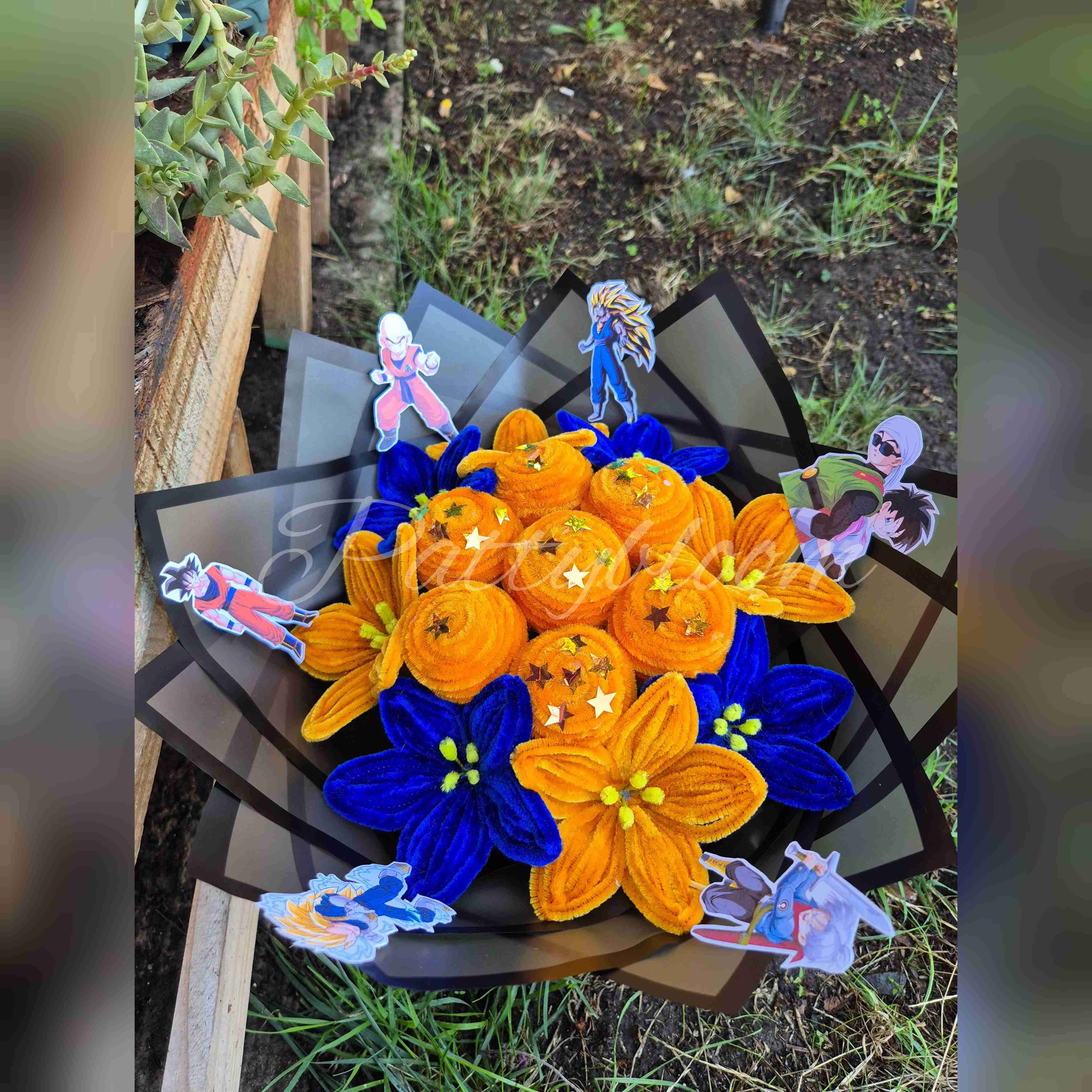 Ramo de flores temático DragonBall