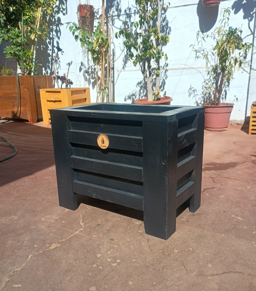 Macetero de madera negro - miniatura 3