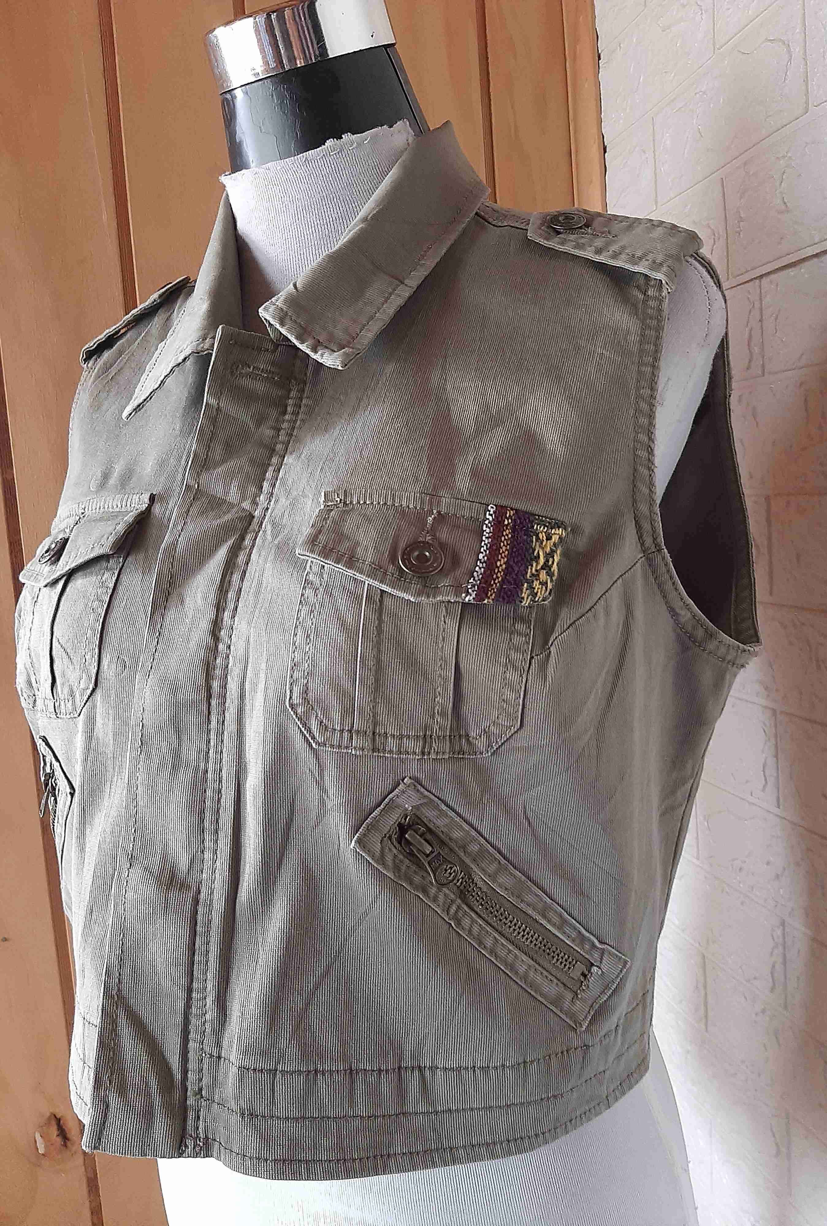 CHAQUETA JUVENIL TALLA M - miniatura 4