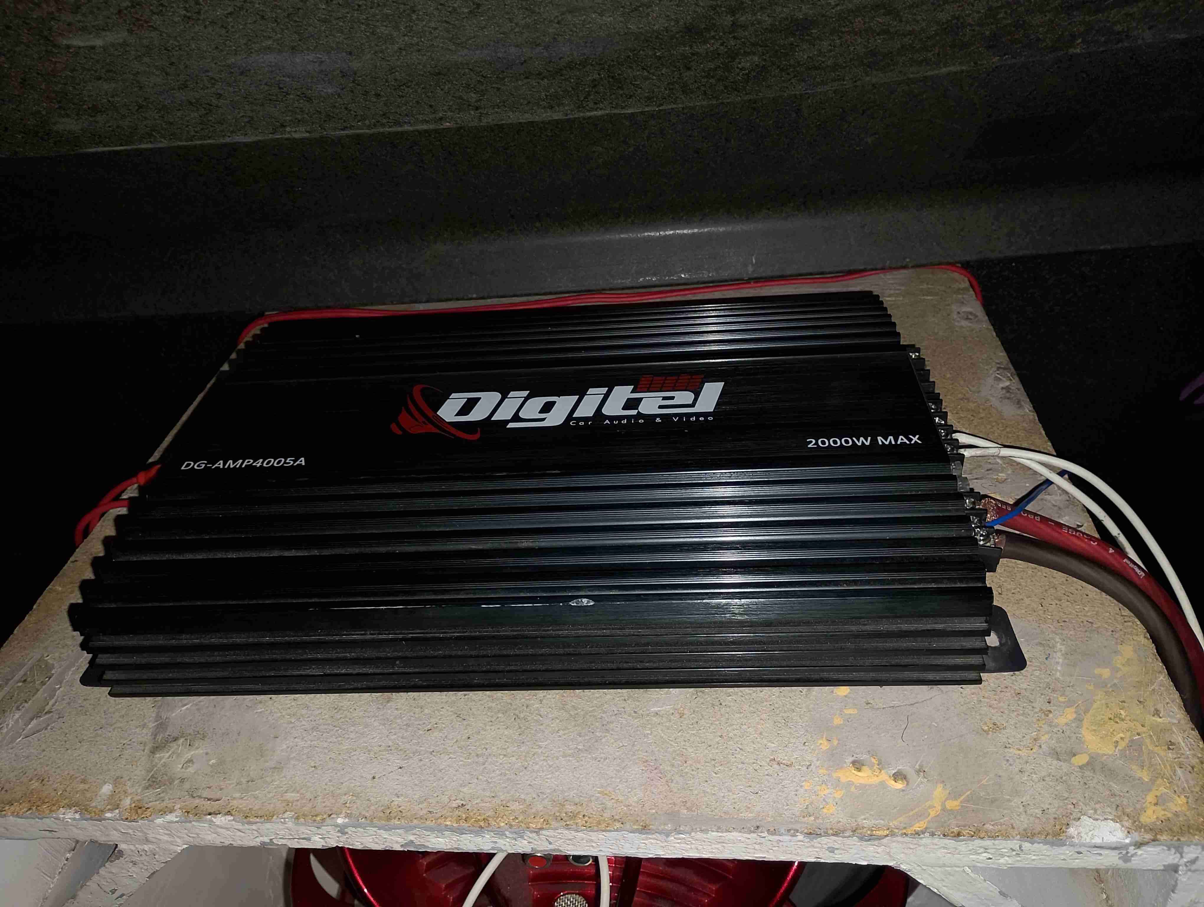 Amplificador Digitel 2000W