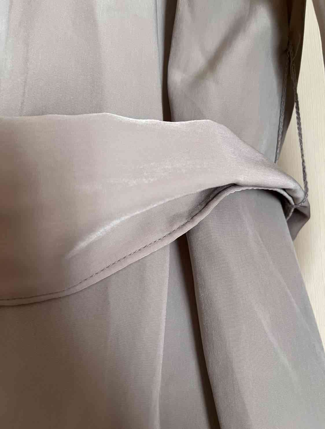 Vestido beige con cinturón Prologue talla L - miniatura 4