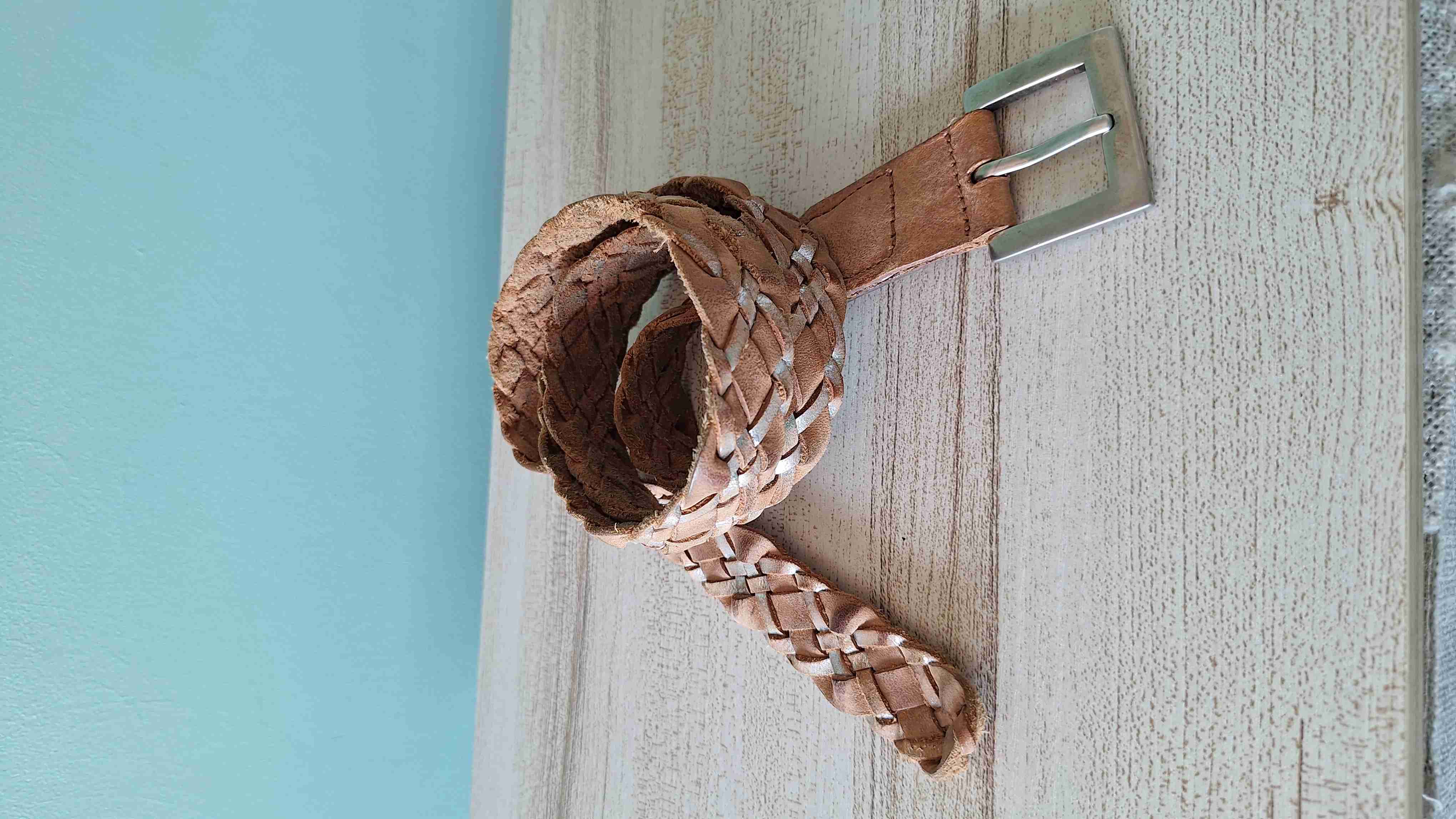 Cinturón trenzado cuero café