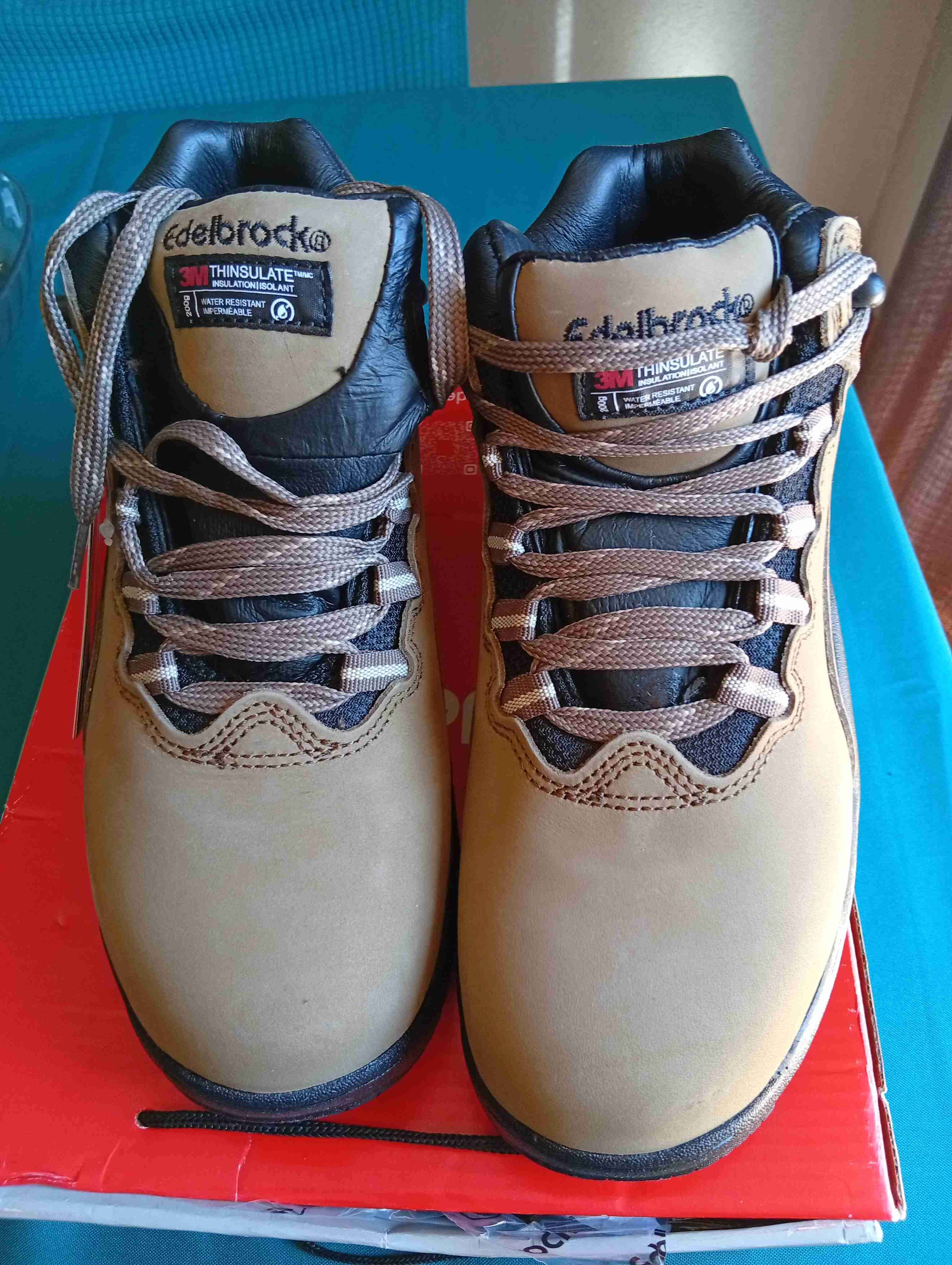 Zapato de seguridad nuevos - miniatura 3