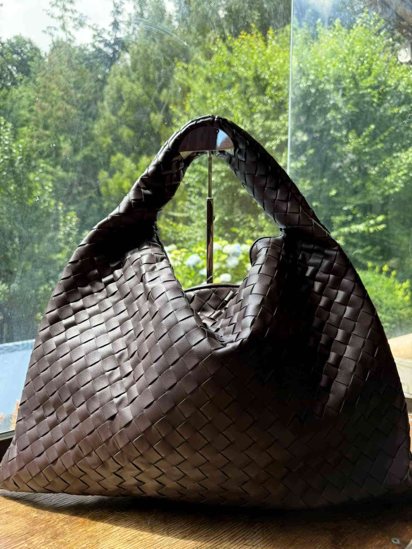 Bolso de mano tejido marrón BV - miniatura 3