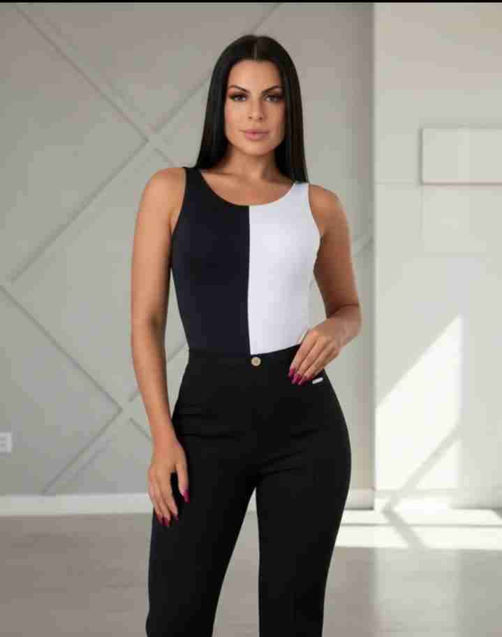 Body bicolor blanco y negro/ romance - miniatura 4