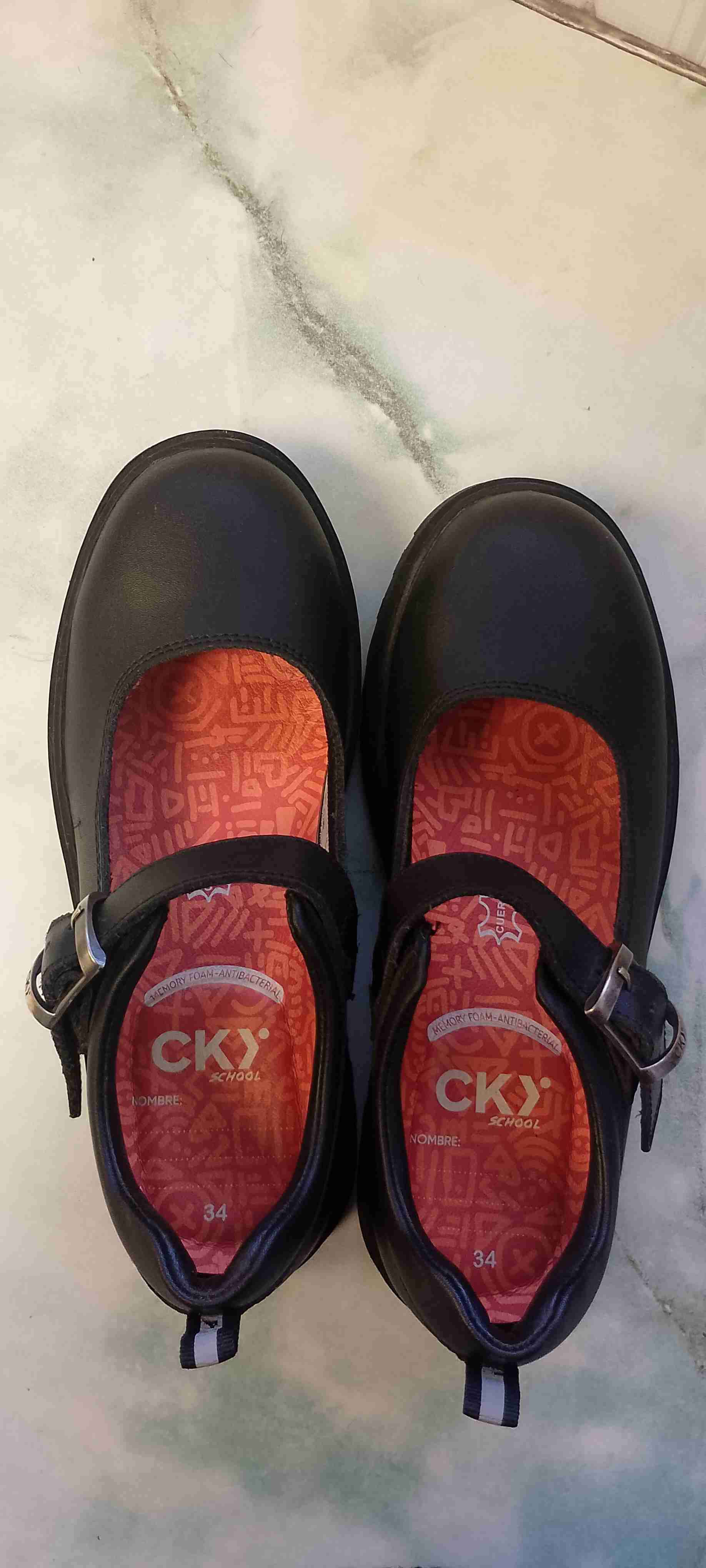 Zapatos escolares CKY negros