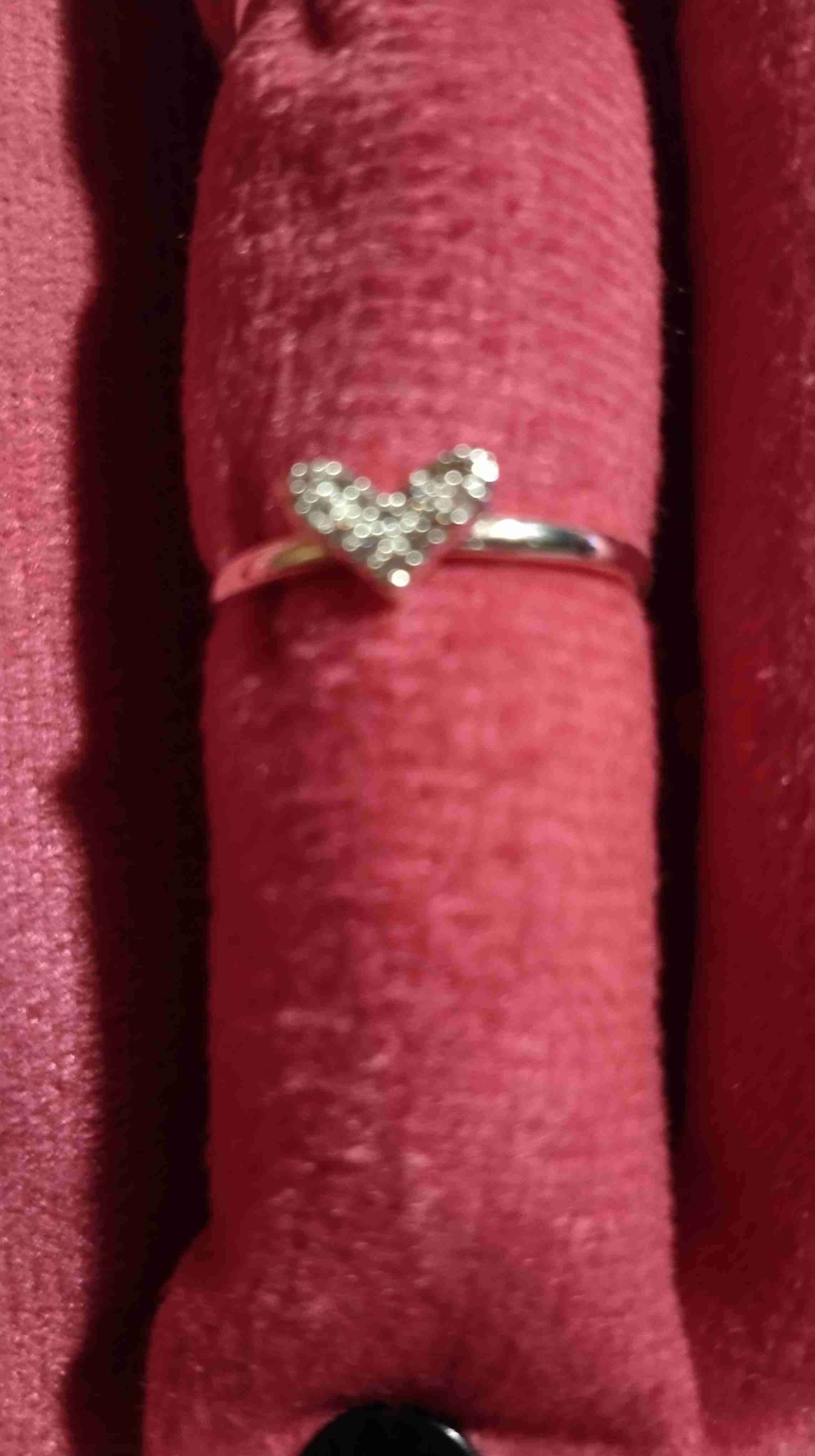 Anillo de plata con corazón