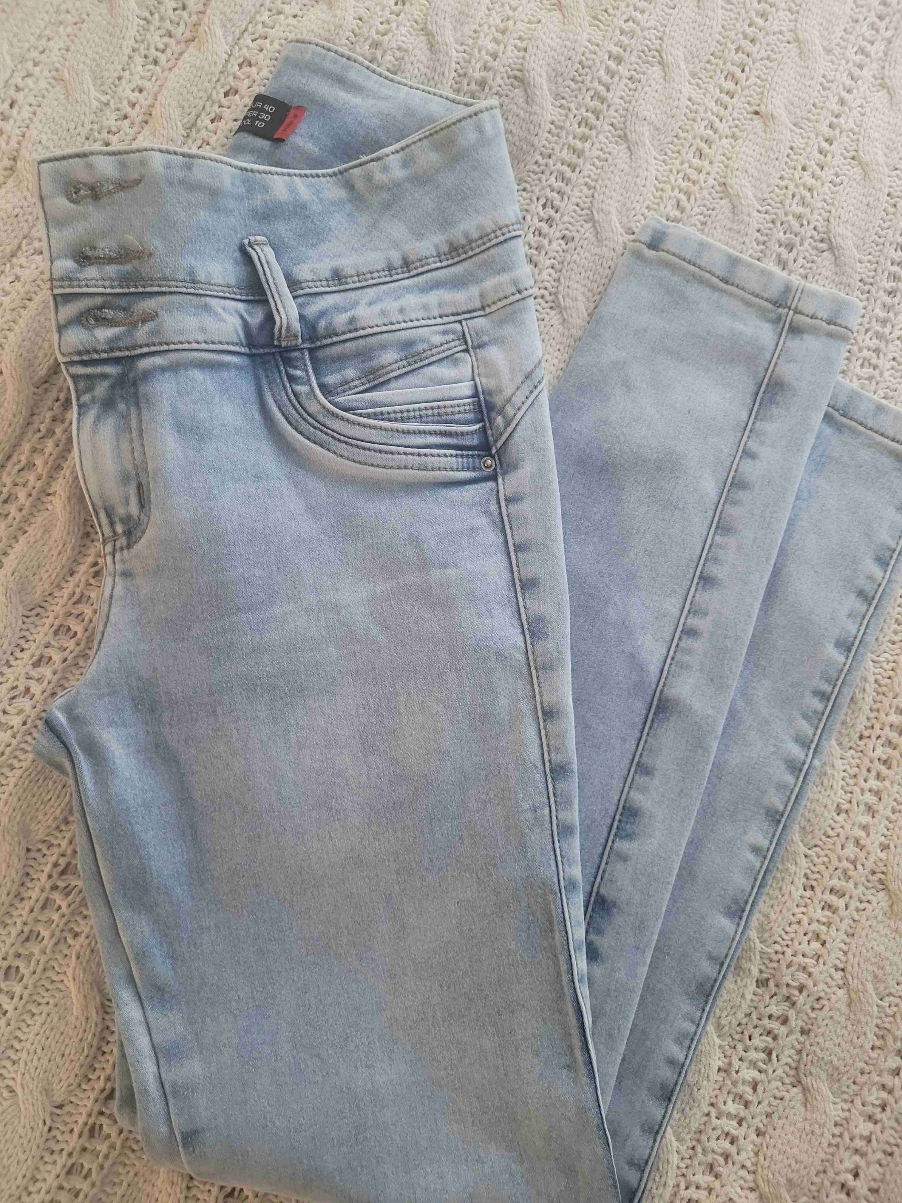 Jeans de mezclilla claro - miniatura 2