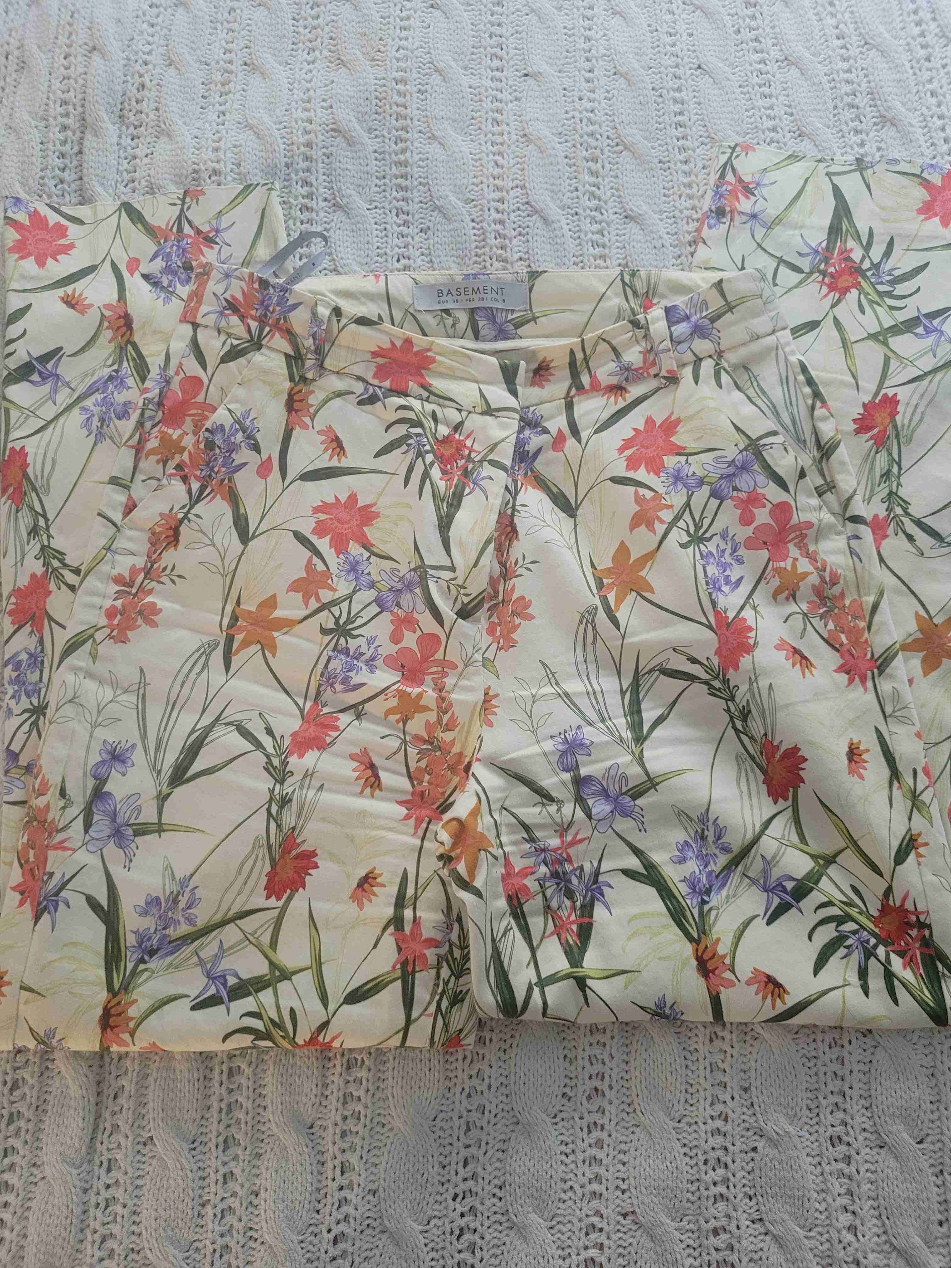 Pantalones florales coloridos - miniatura 2