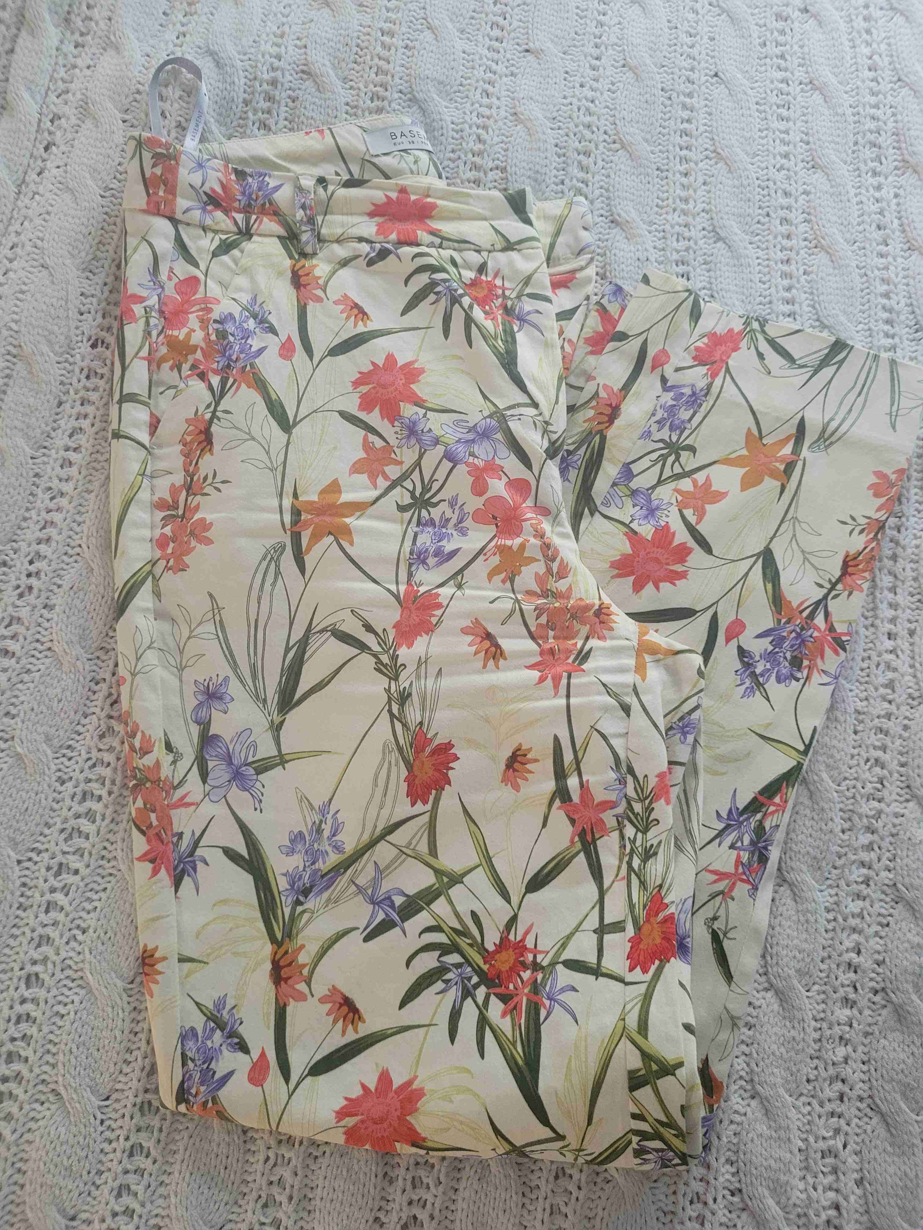 Pantalones florales coloridos - miniatura 3