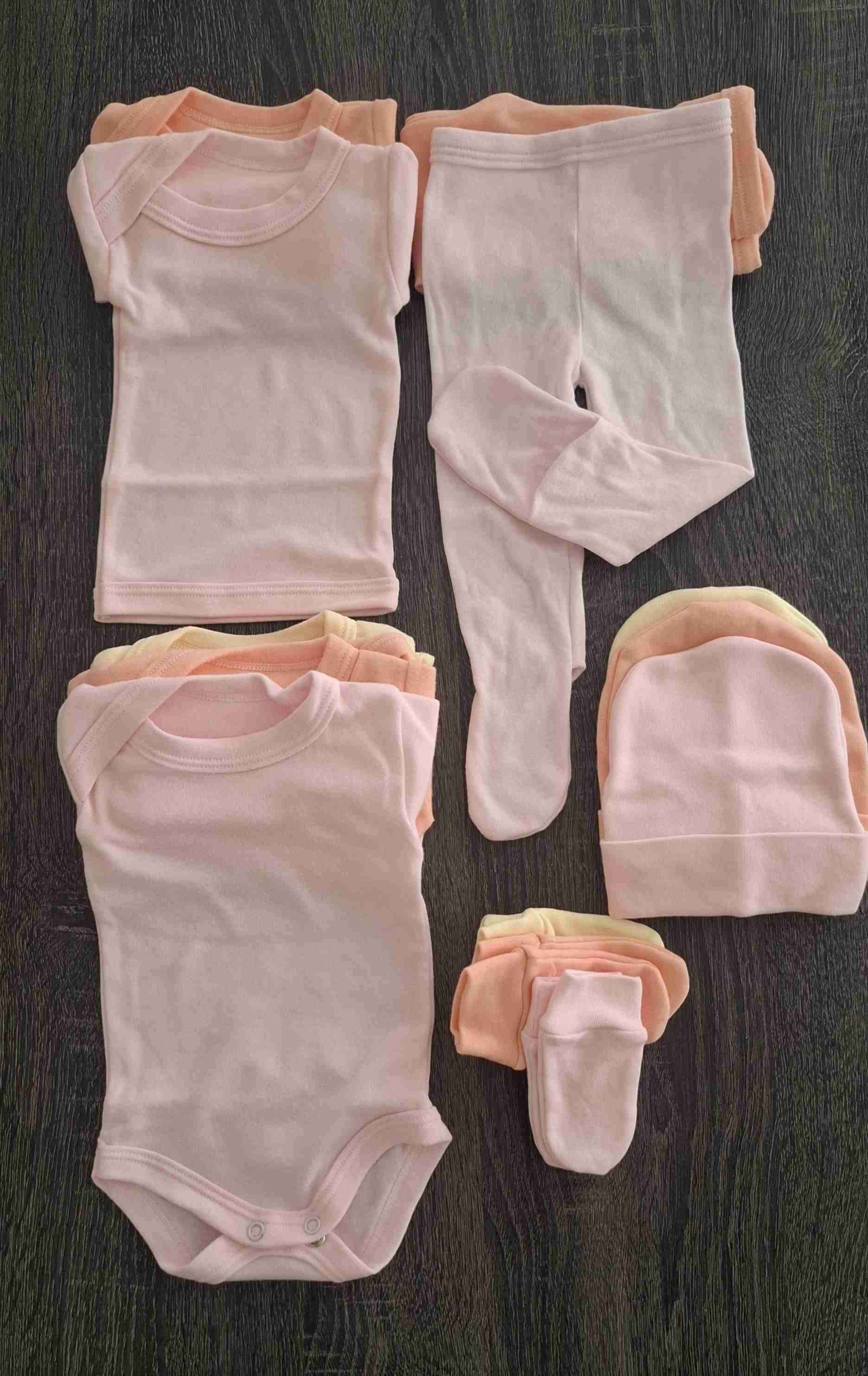 Ajuar bebé - miniatura 2