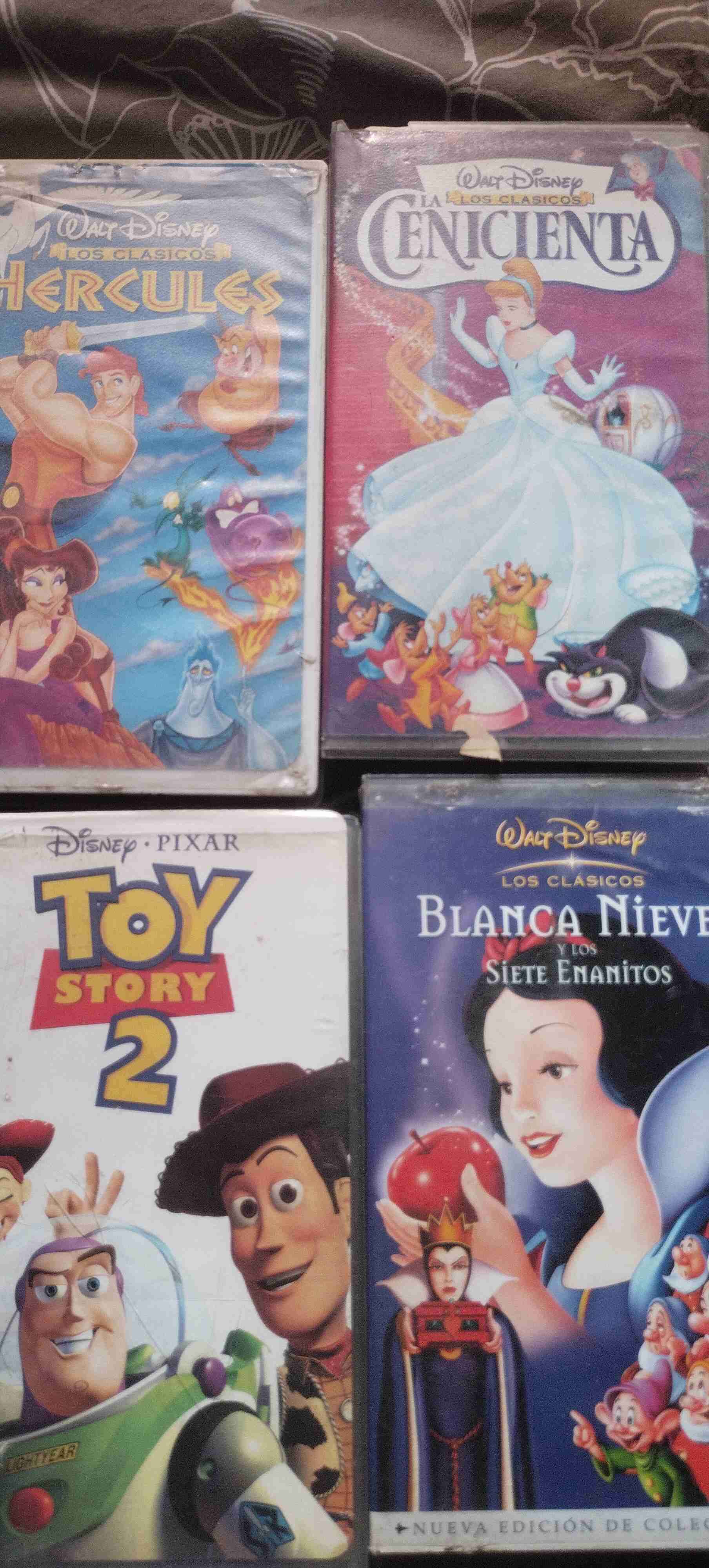 Colección de VHS Disney Clásicos